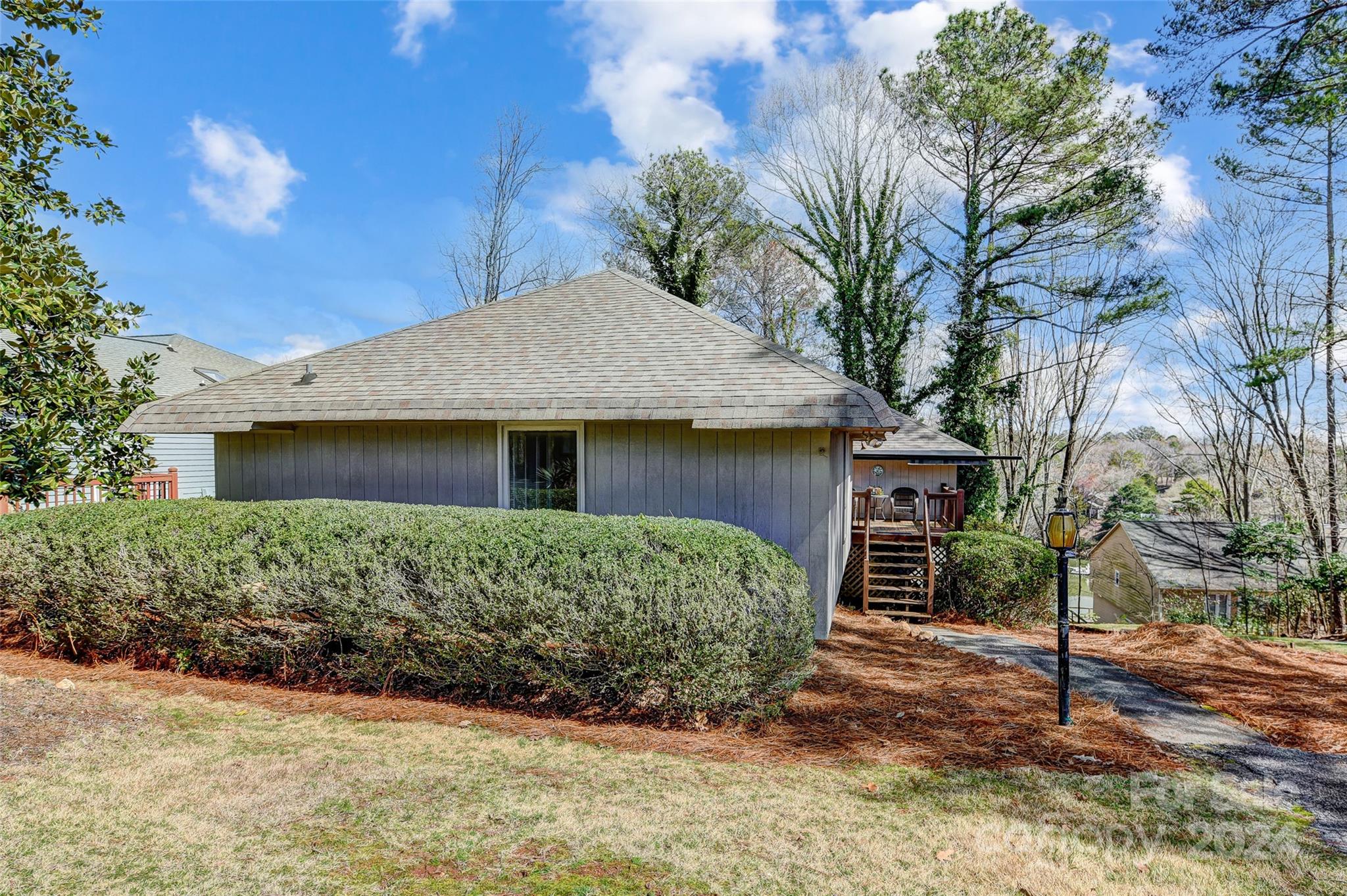 Tega Cay - Residential