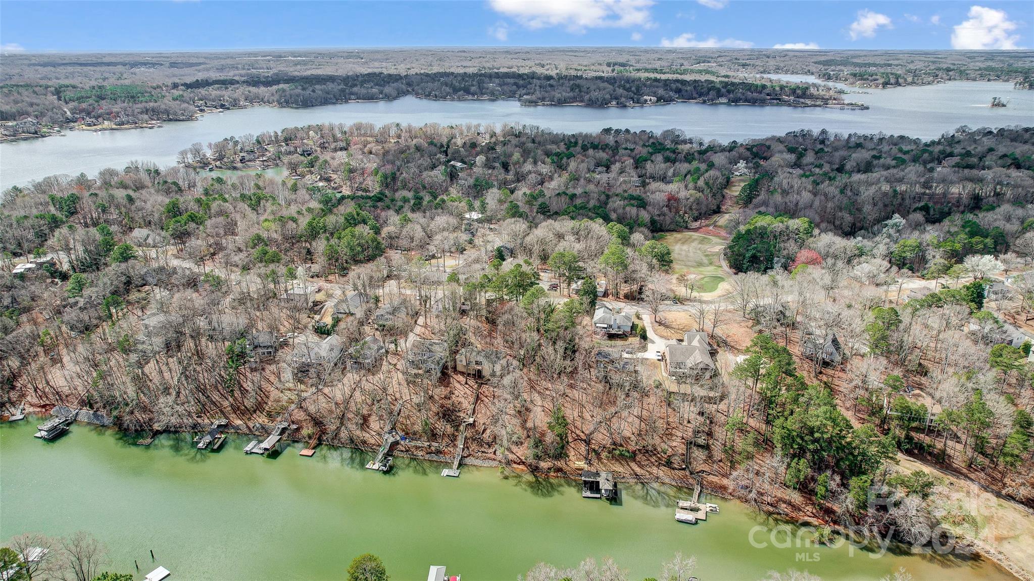 Tega Cay - Residential