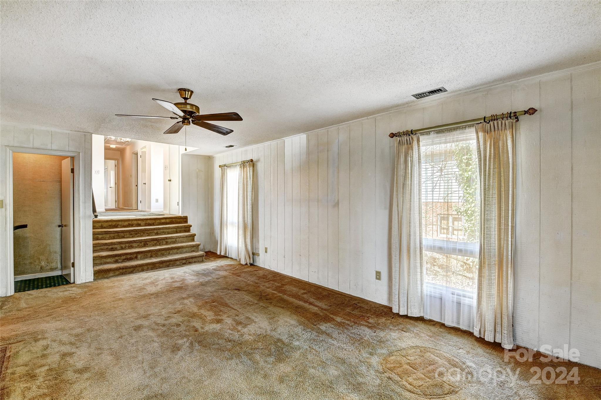 Tega Cay - Residential
