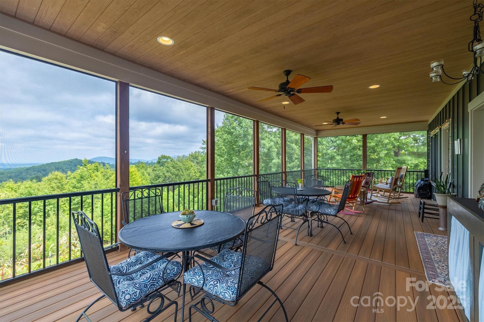 Grandview Peaks - Residential