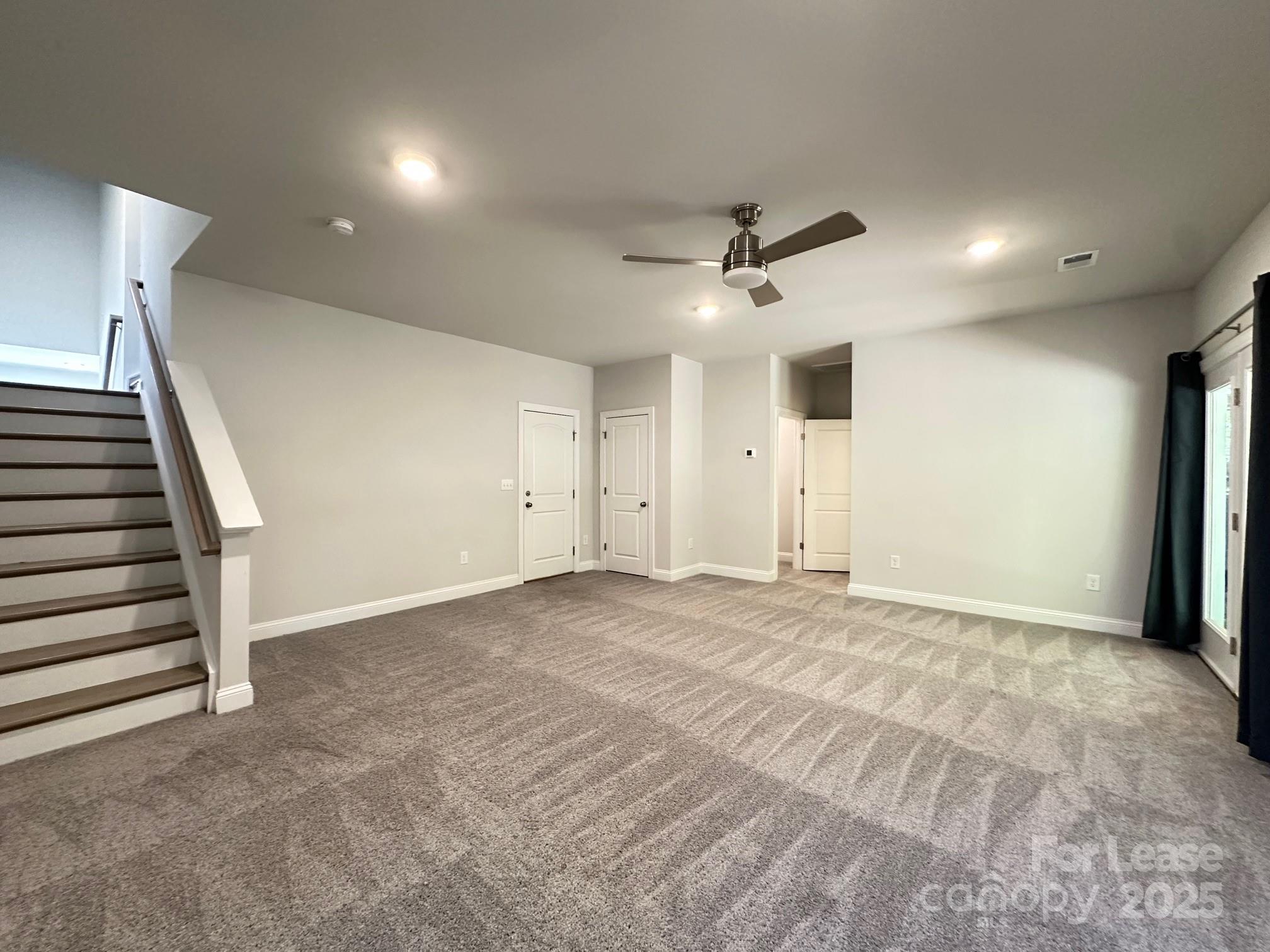 Roseglen Townhomes - Residential Lease