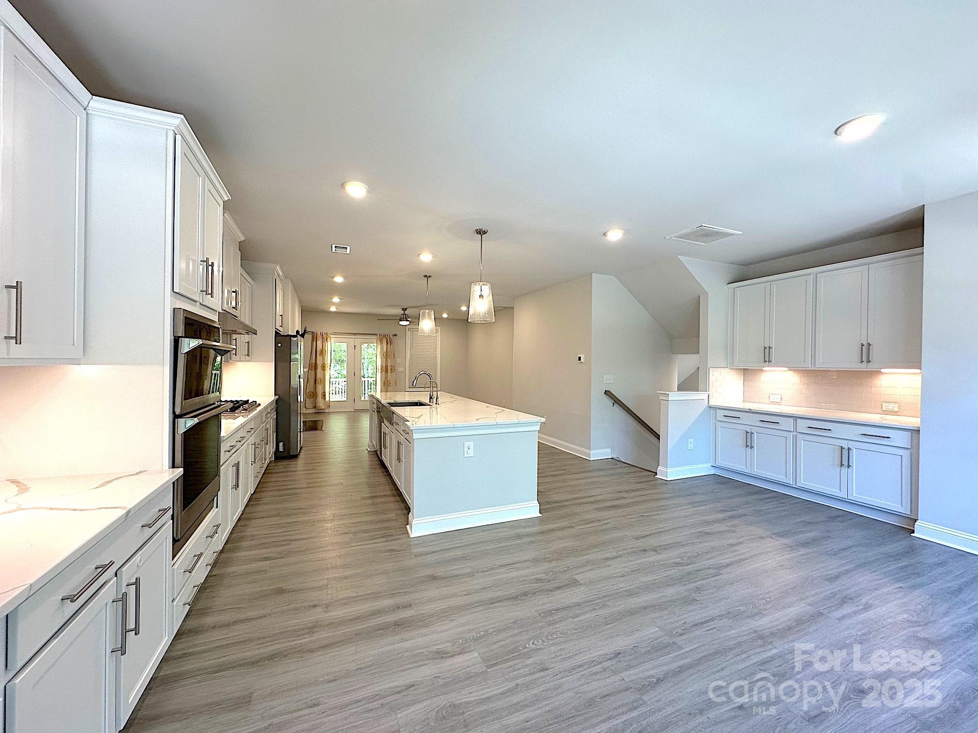 Roseglen Townhomes - Residential Lease