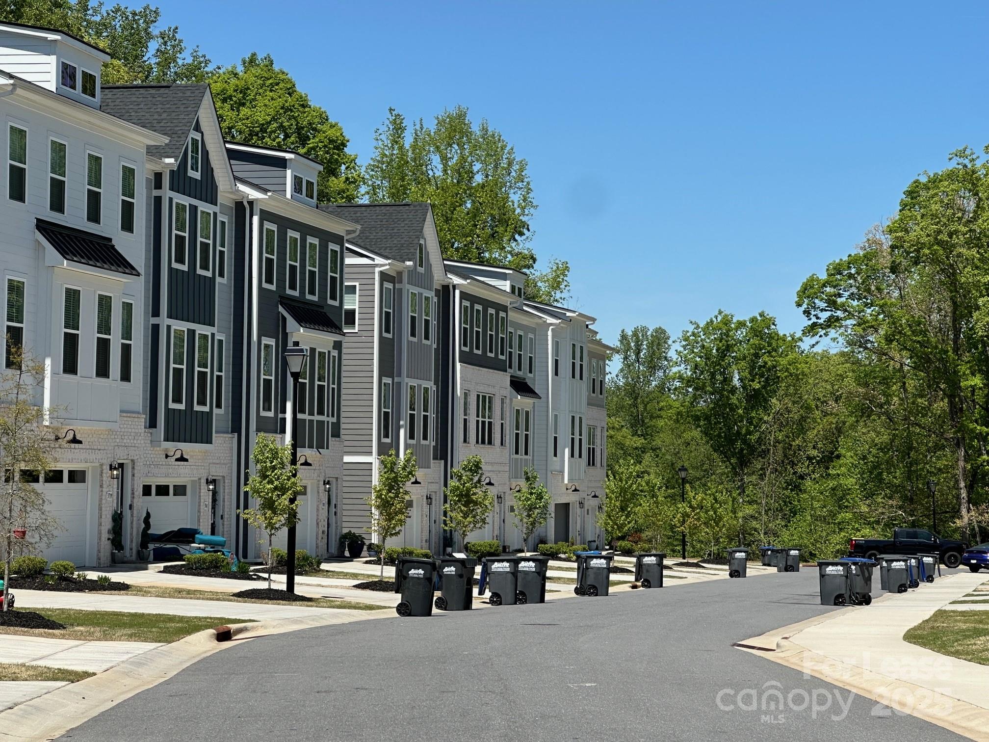 Roseglen Townhomes - Residential Lease