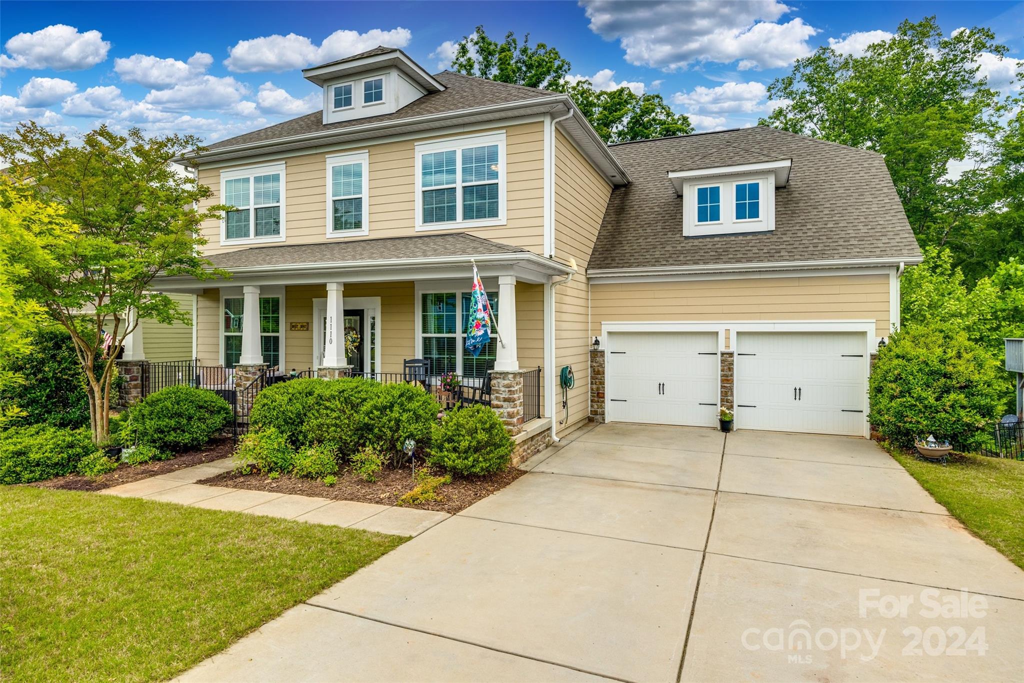 Location! Location! Location! The Retreat at Rayfield is located just past Ballantyne as you cross into SC. You have the convenience of suburban life within a half hour drive of Charlotte, NC. The neighborhood clubhouse, outdoor pool, playground and fitness center offer many opportunities to connect socially. But, when you need your privacy, the back deck and walk-out basement patio offer a serene view of dense trees and a small creek. This home still feels like new construction PLUS the kitchen was upgraded to beautiful white granite countertops in 2021. The owners converted the entire first floor to beautiful, wide plank LVP. The downstairs full bed/bath is great for guests or a private office. The unfinished basement has intact electricity and plumbing for a secondary kitchen, bedroom, media room and bathroom. It is a 1415 sq ft blank slate! If the Carolinas are calling, THIS is the one you want to see!!!