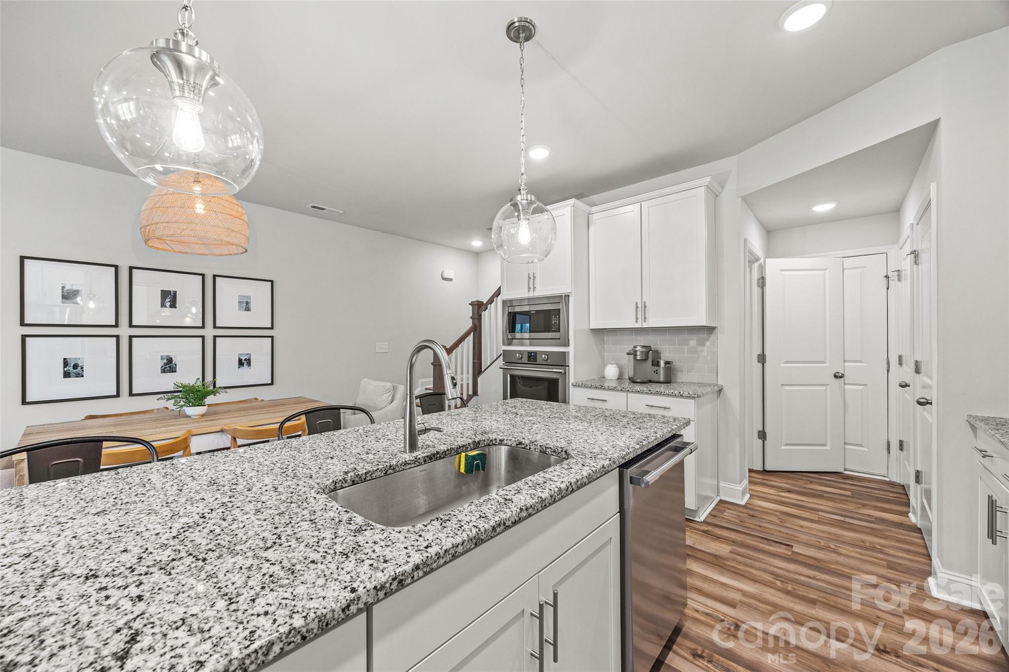 Villa Heights - Residential