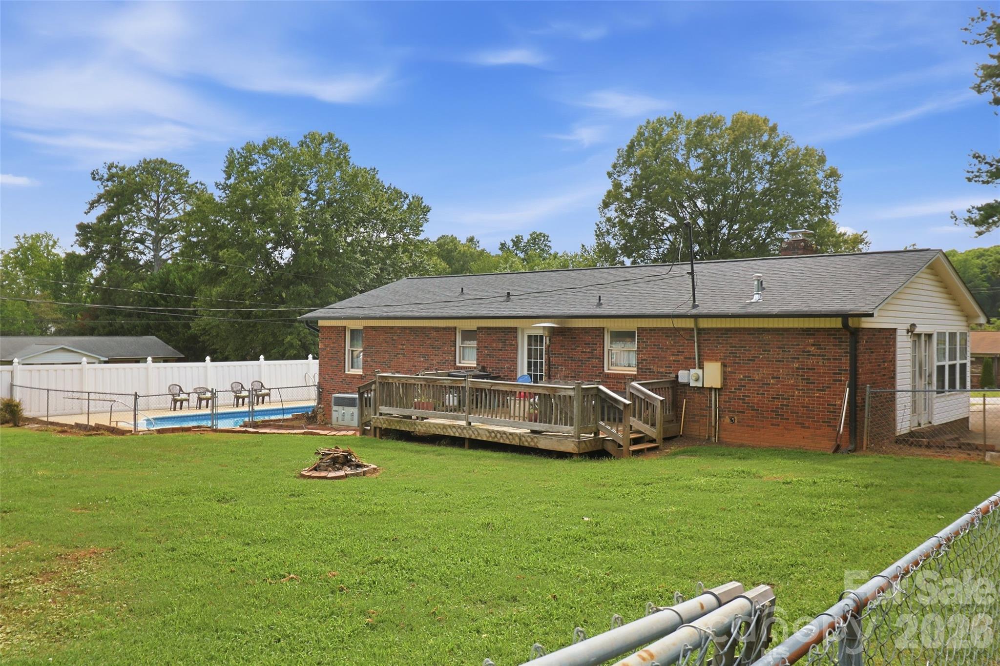 Pine Acres - Residential