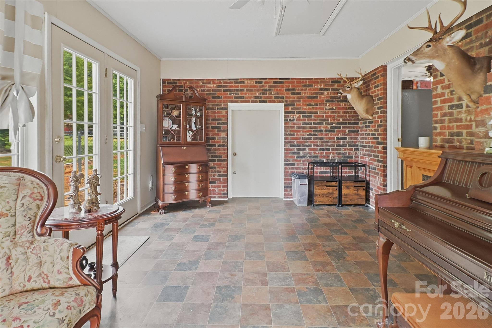 Pine Acres - Residential