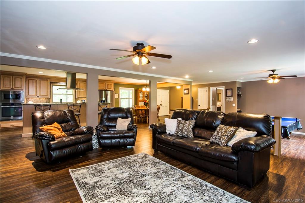 Montclaire - Residential