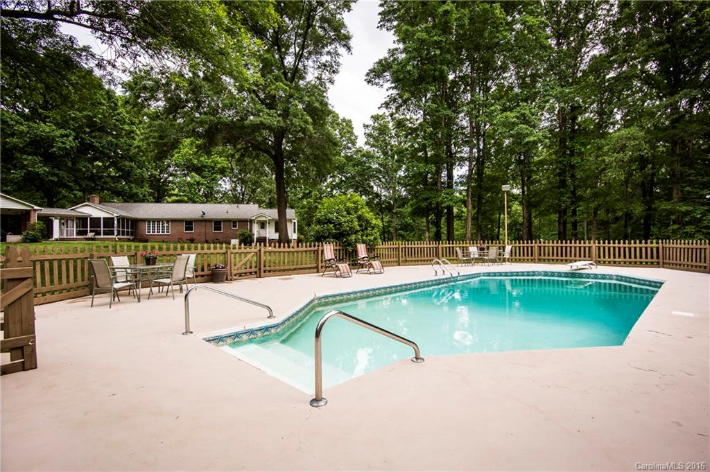 Montclaire - Residential