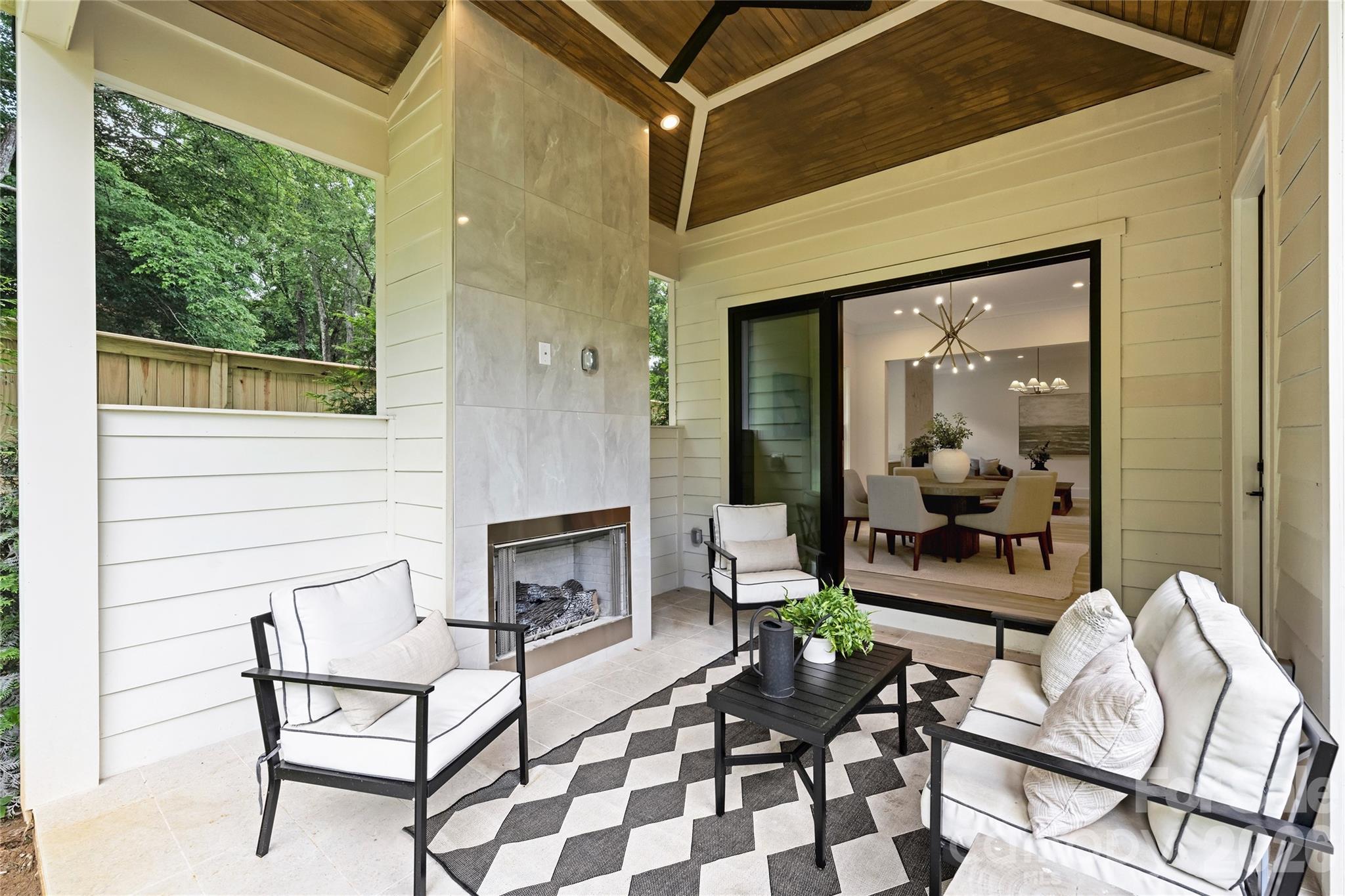 Lansdowne - Residential