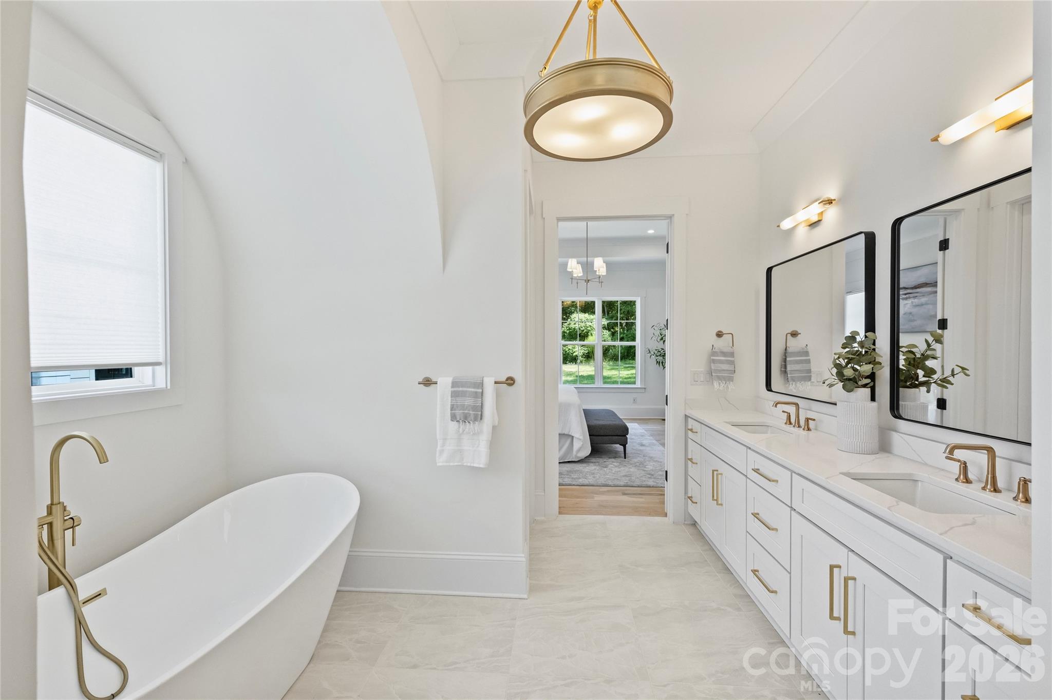 Lansdowne - Residential