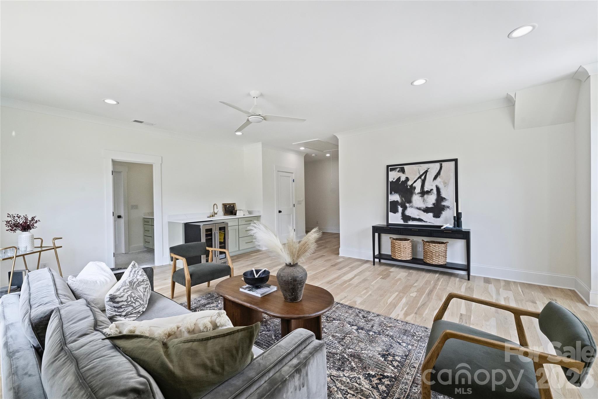 Lansdowne - Residential