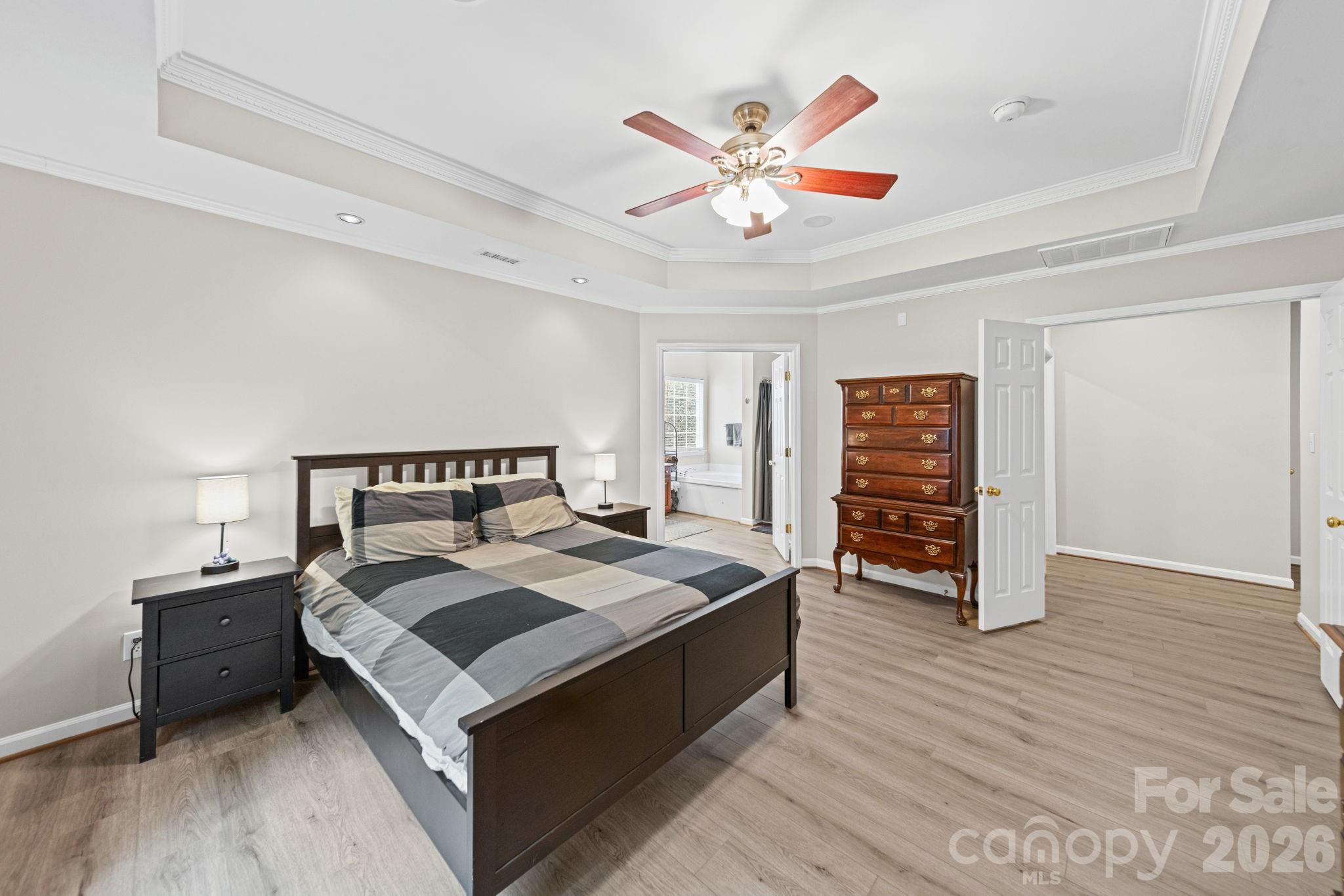 Hunter Oaks - Residential