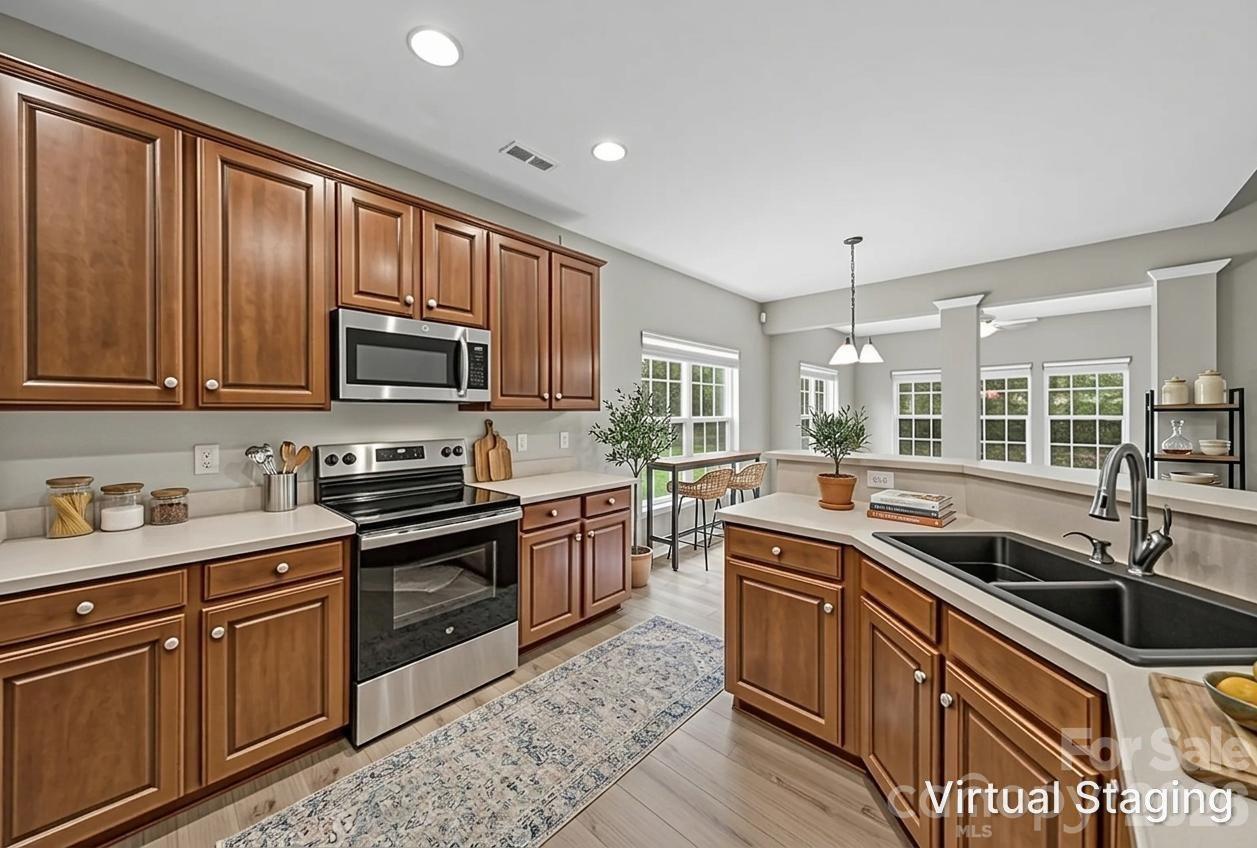 Hunter Oaks - Residential