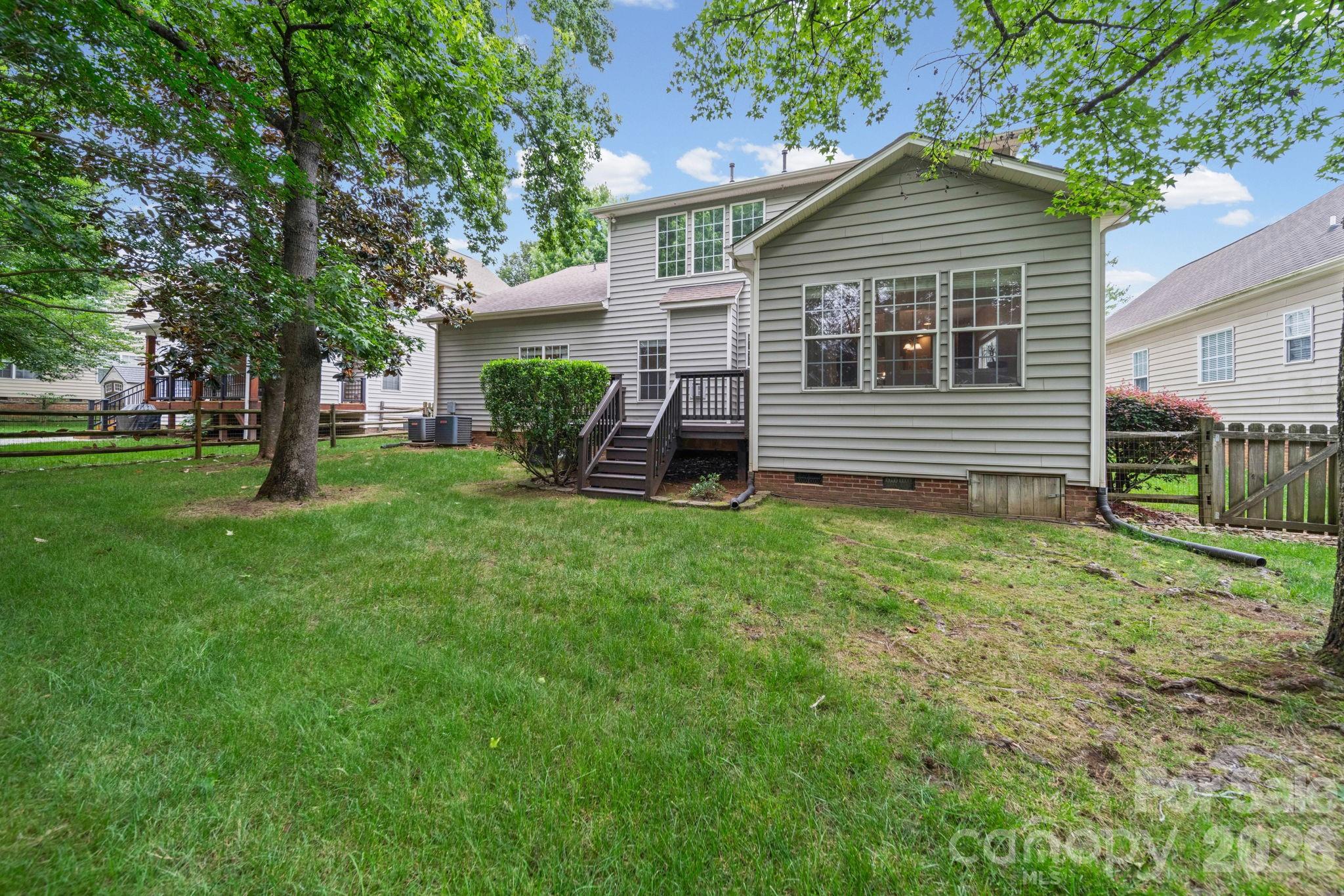 Hunter Oaks - Residential
