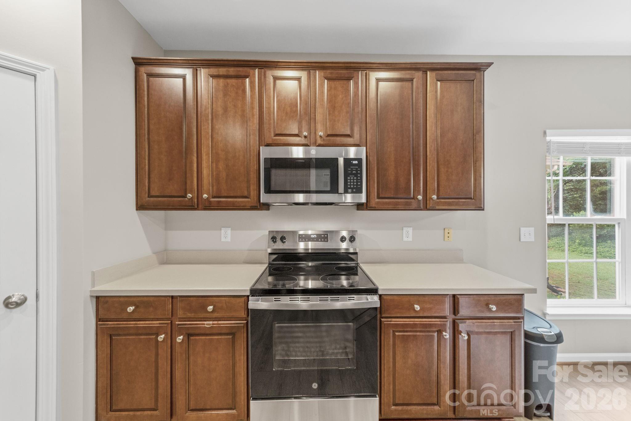 Hunter Oaks - Residential