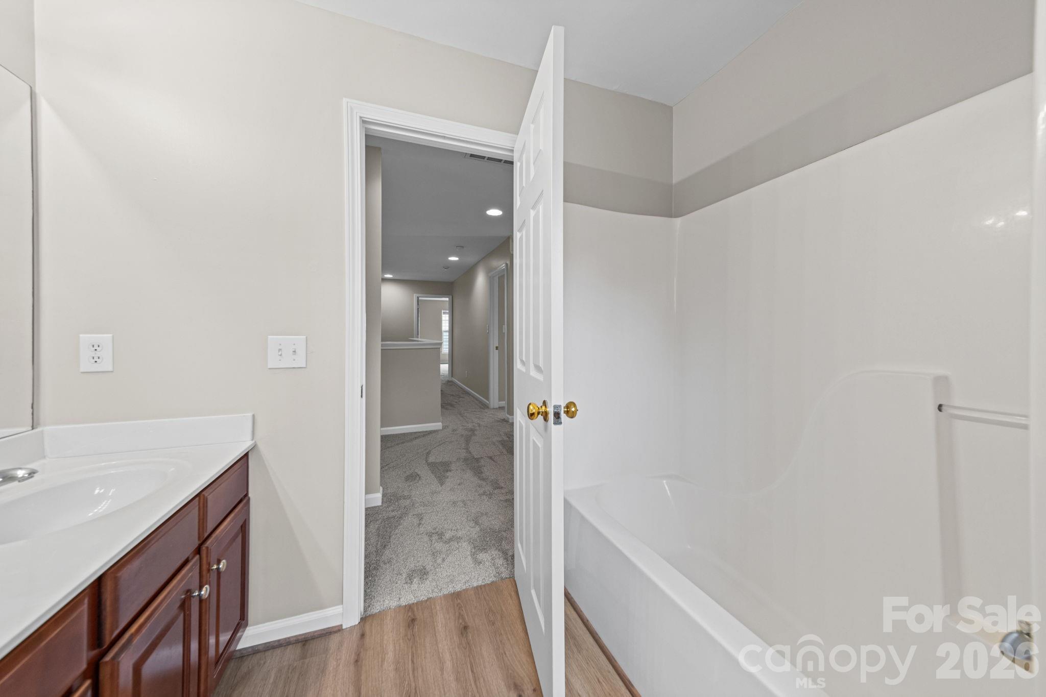 Hunter Oaks - Residential