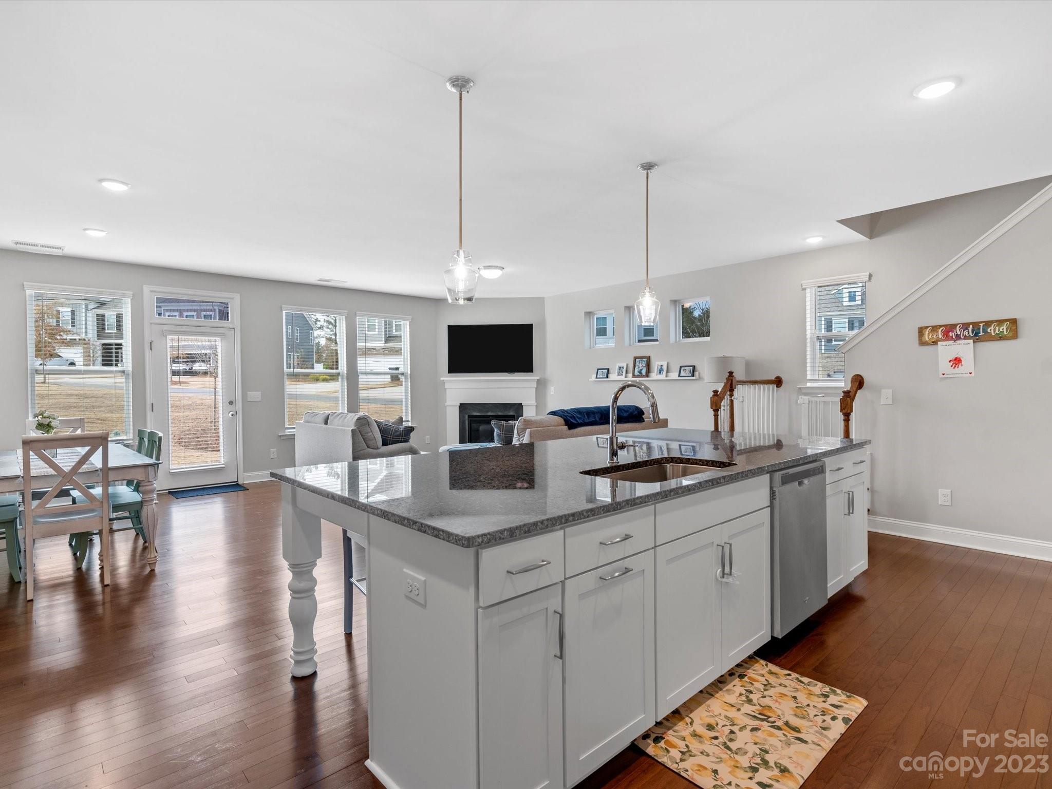 Paddlers Cove - Residential