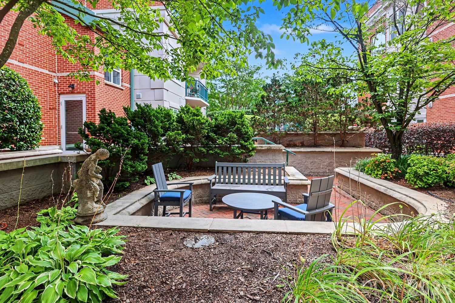 Jefferson Square - Residential