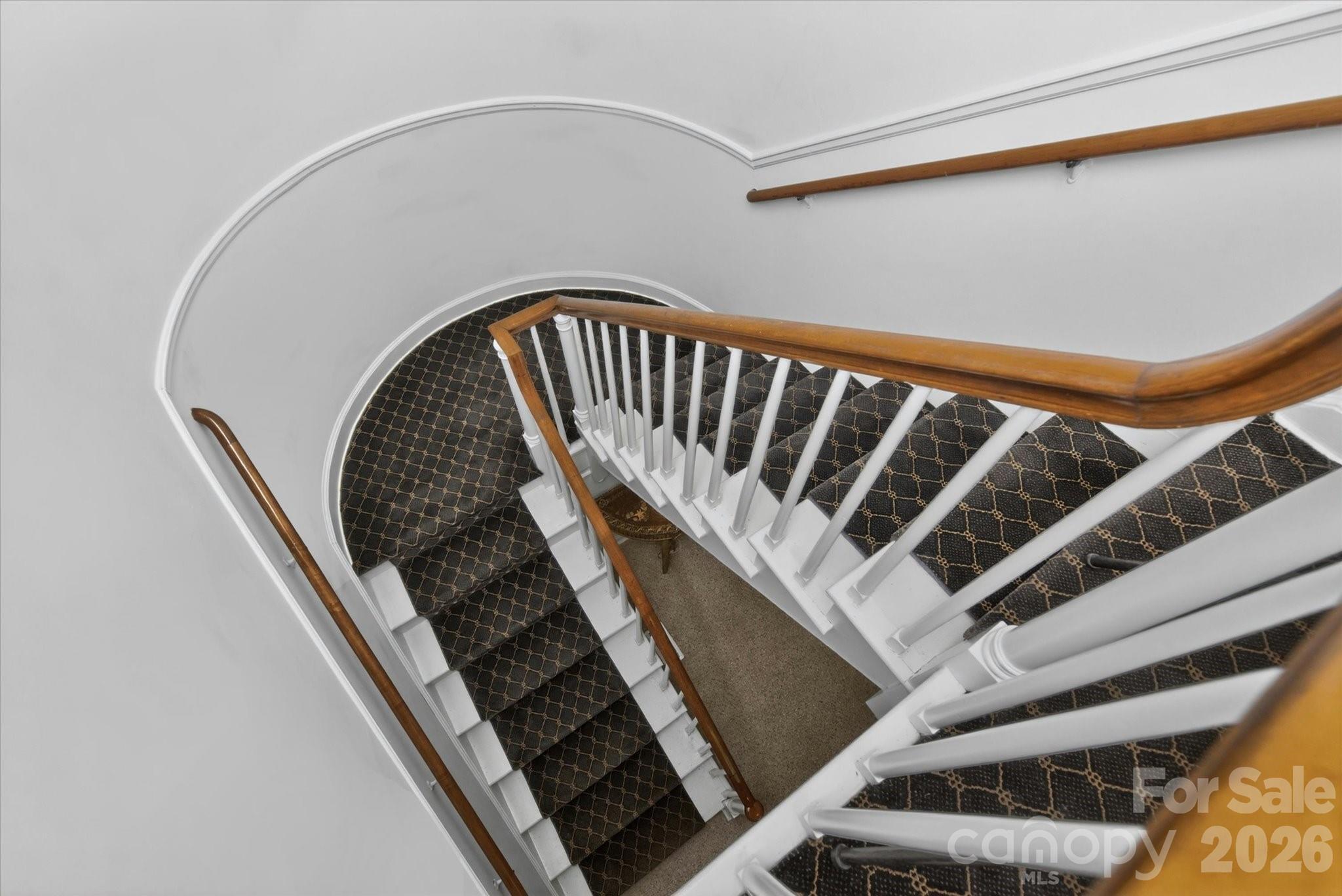 Queens-Ardsley Condominiums - Residential