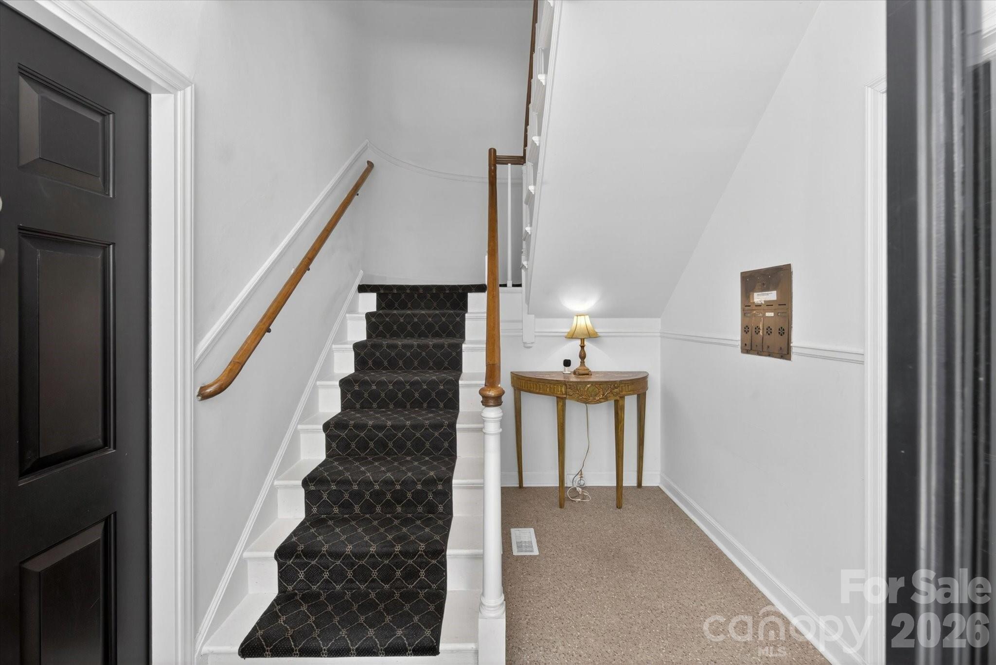 Queens-Ardsley Condominiums - Residential