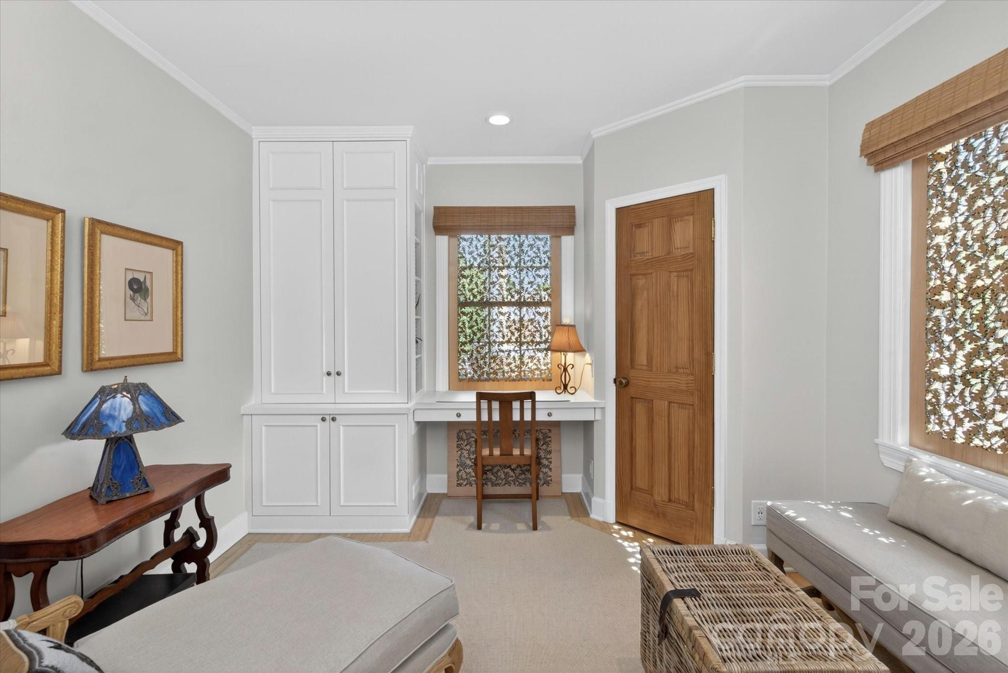 Queens-Ardsley Condominiums - Residential
