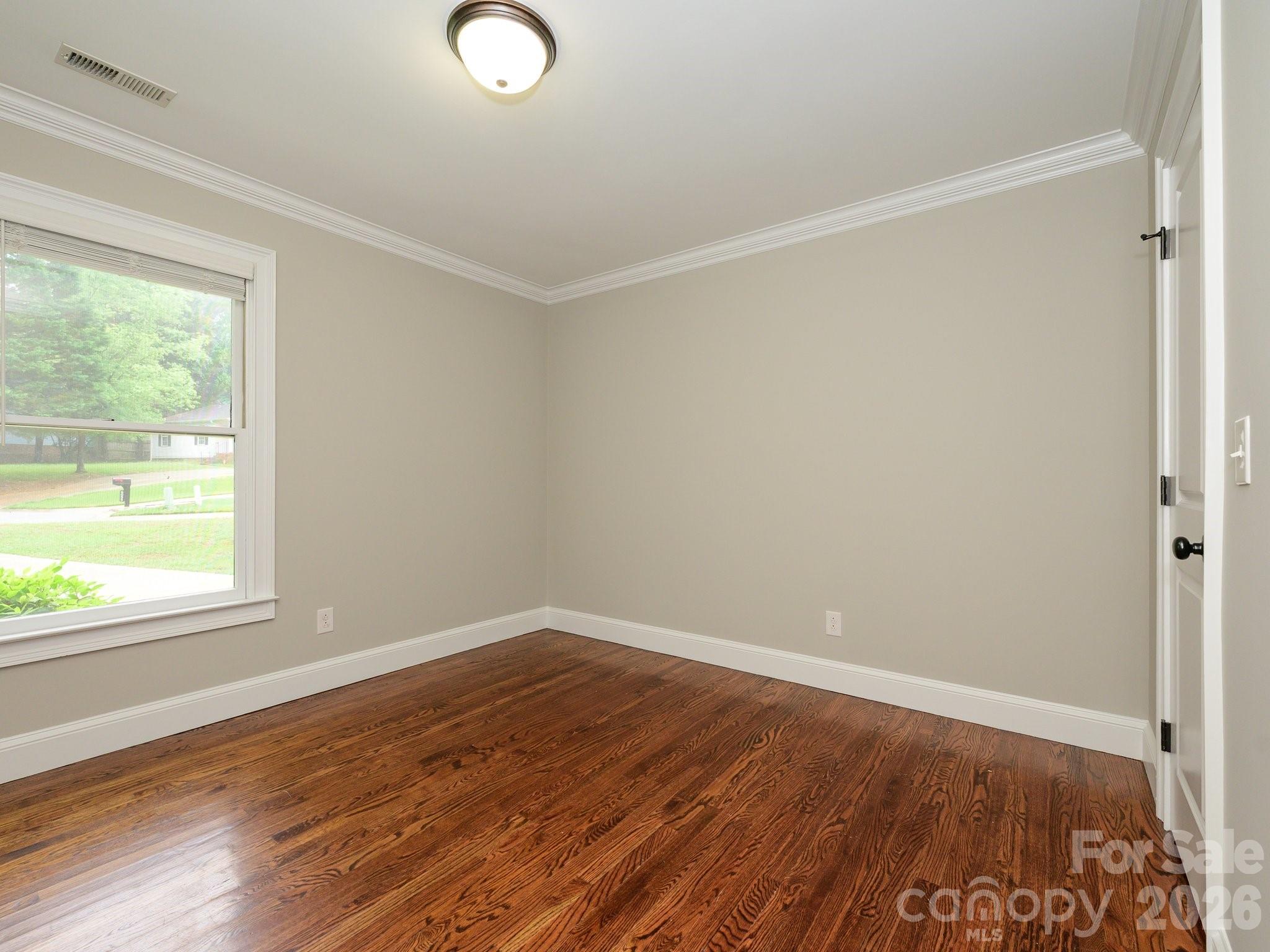 Mcalpine Woods - Residential