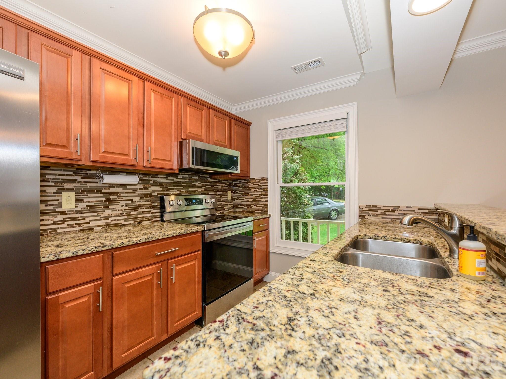 Mcalpine Woods - Residential