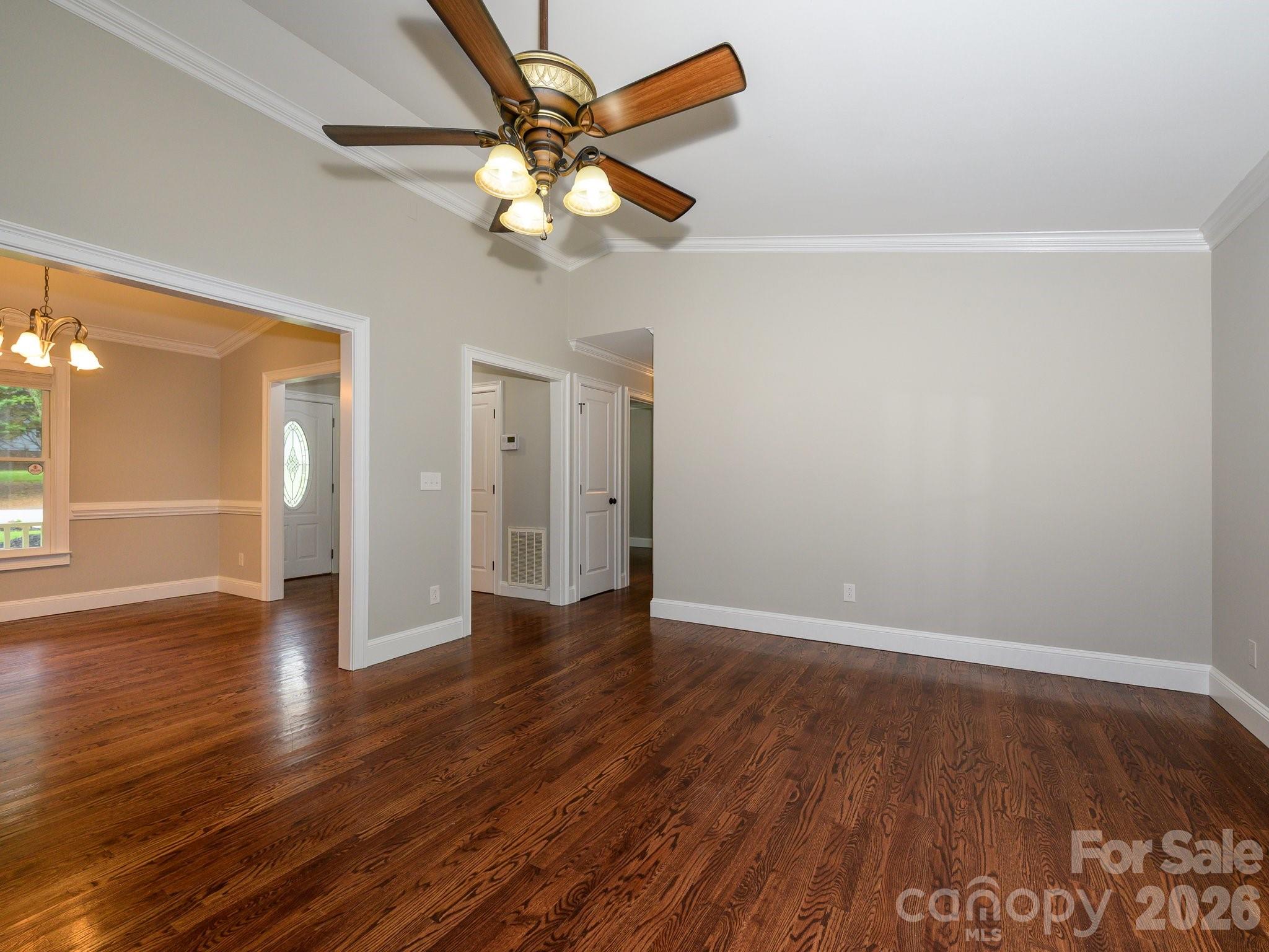 Mcalpine Woods - Residential