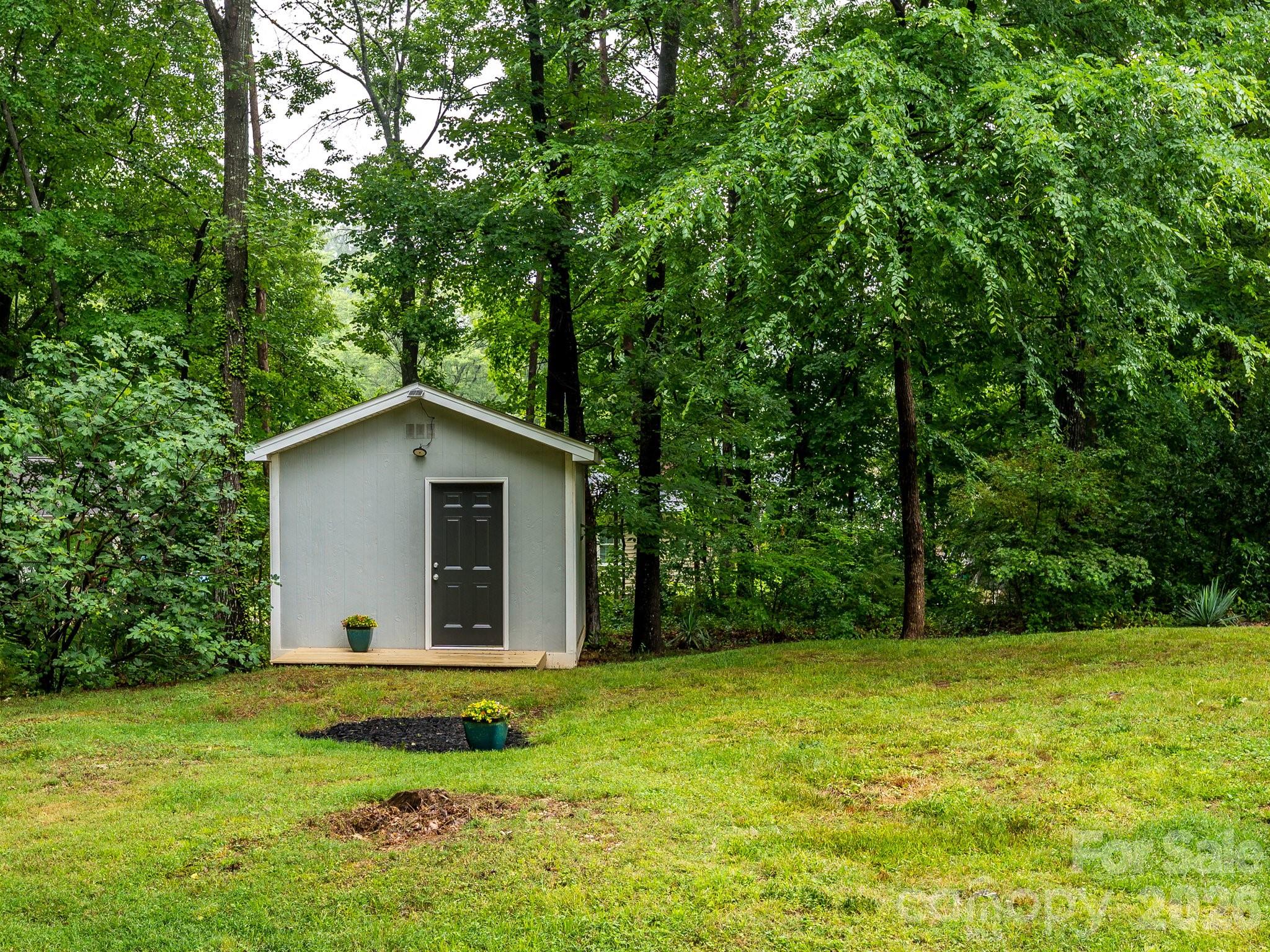 Mcalpine Woods - Residential