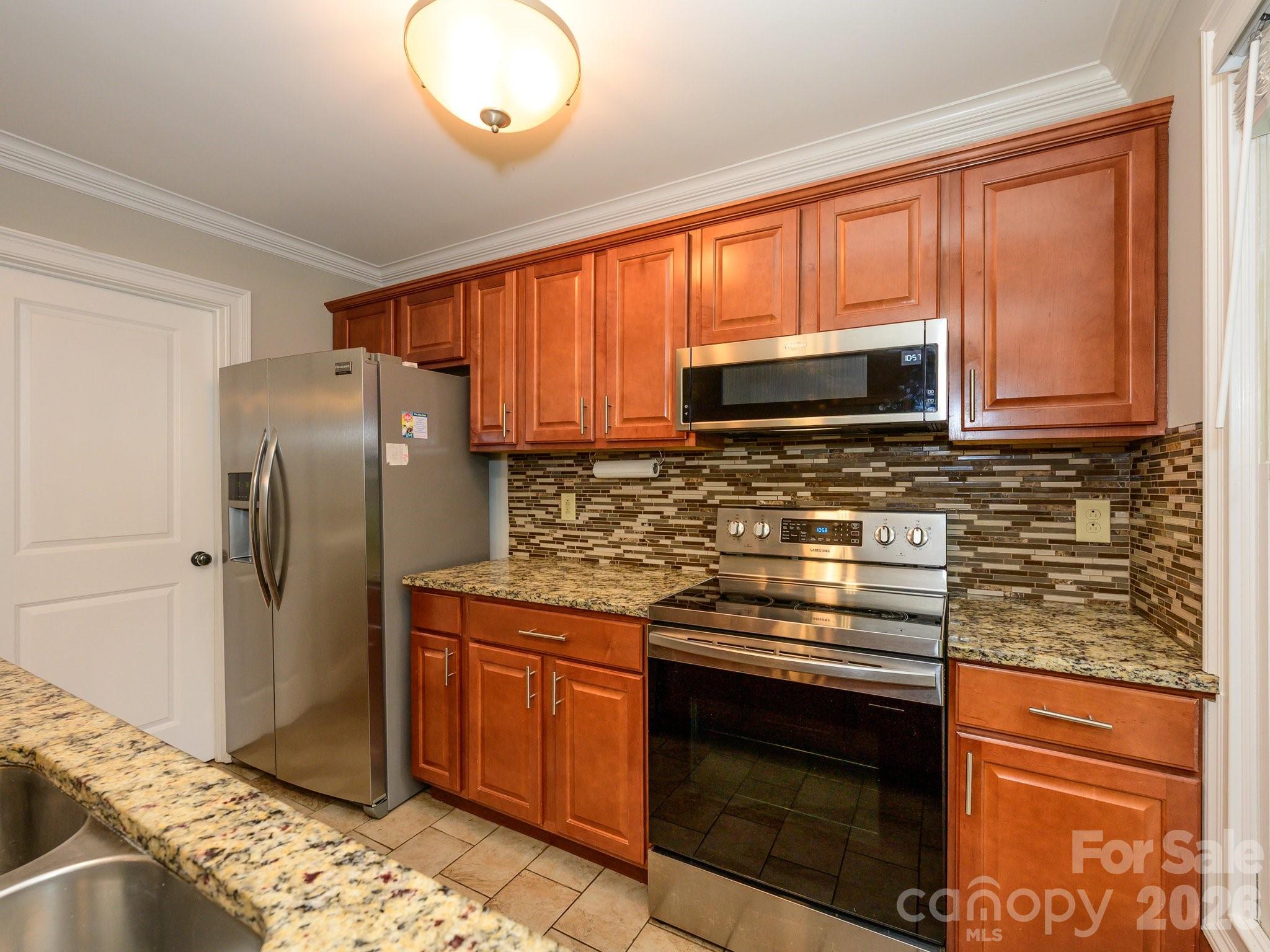 Mcalpine Woods - Residential