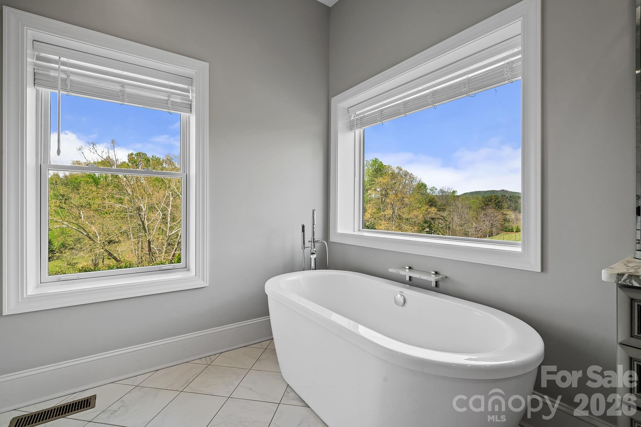 Grand Highlands at Waterford Lakes - Residential