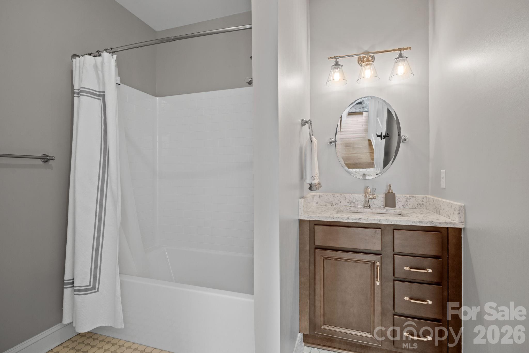 Grand Highlands at Waterford Lakes - Residential