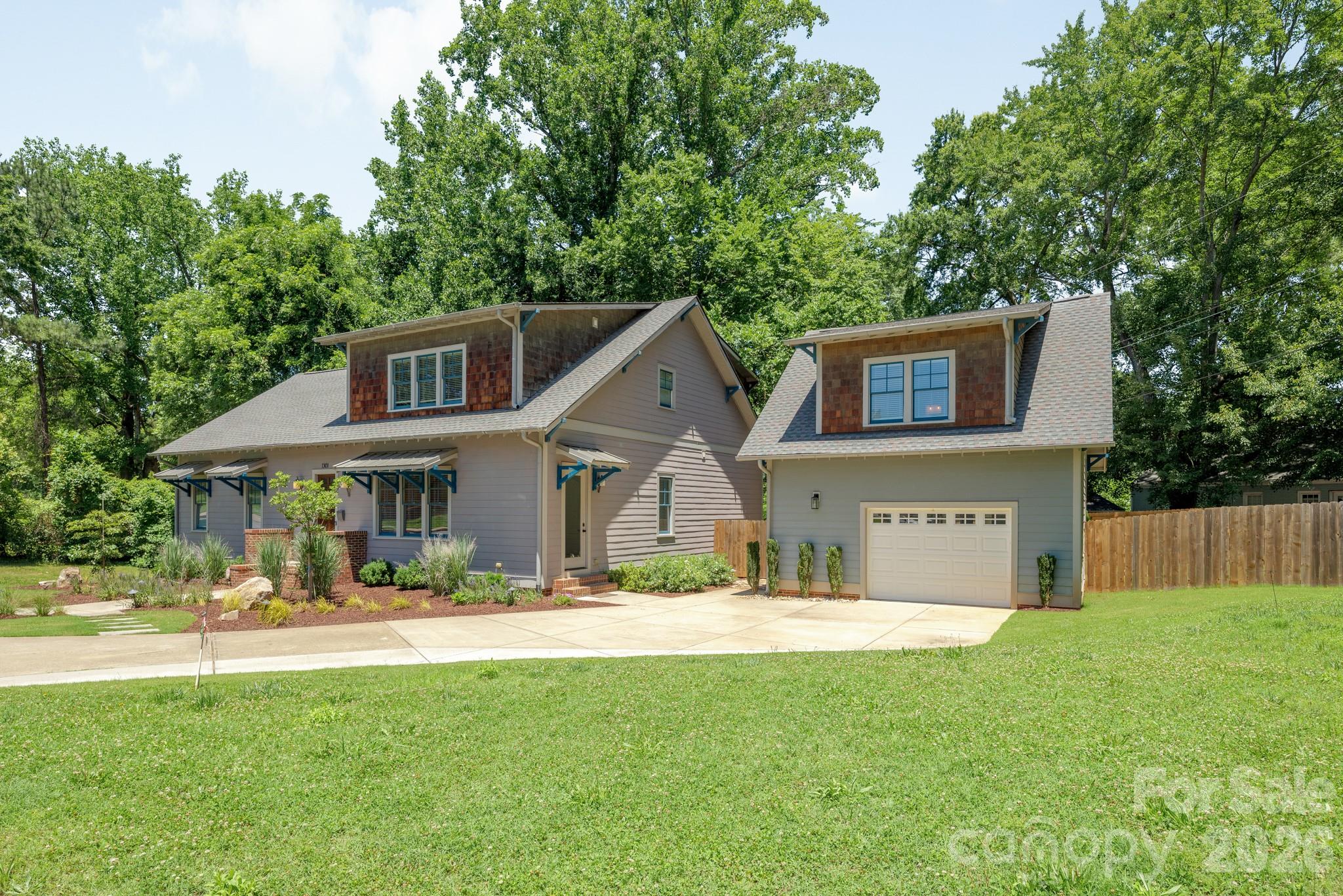 Villa Heights - Residential