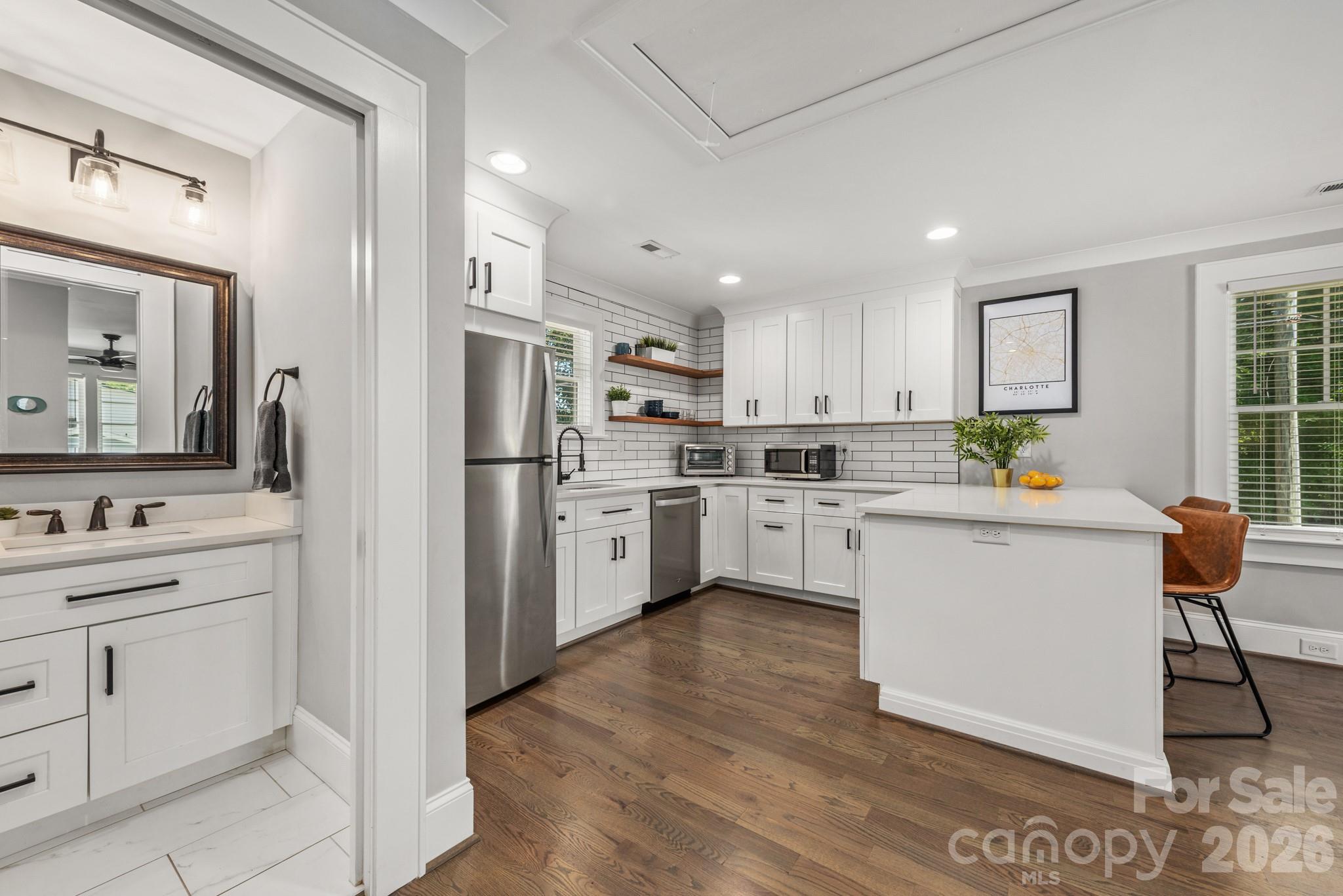 Villa Heights - Residential