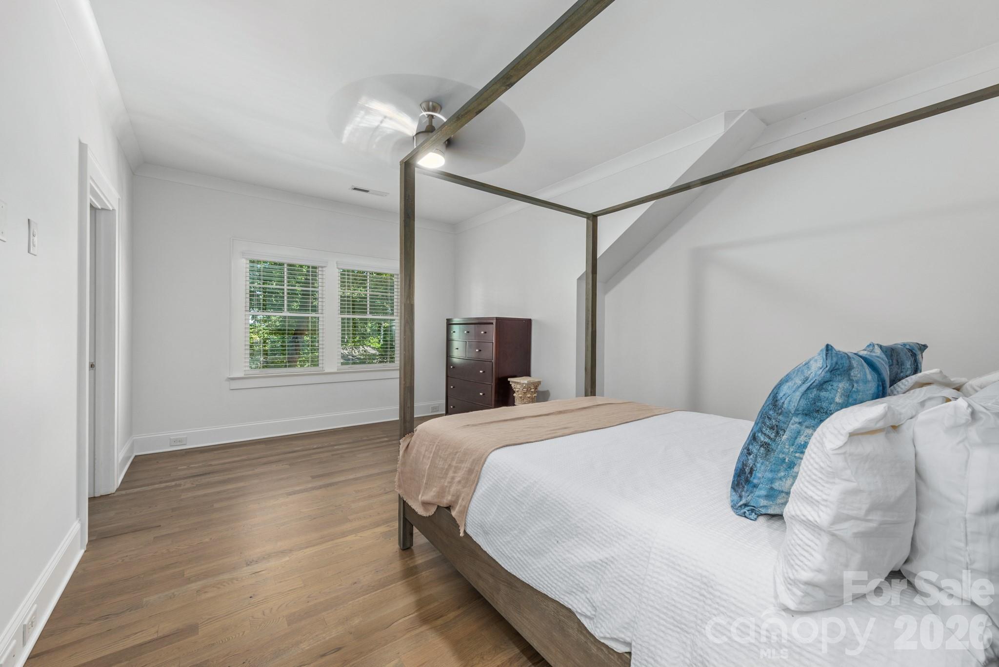Villa Heights - Residential