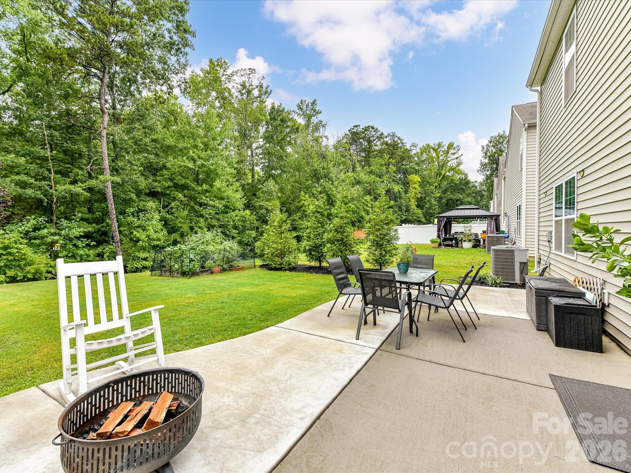 Sutton Farms - Residential