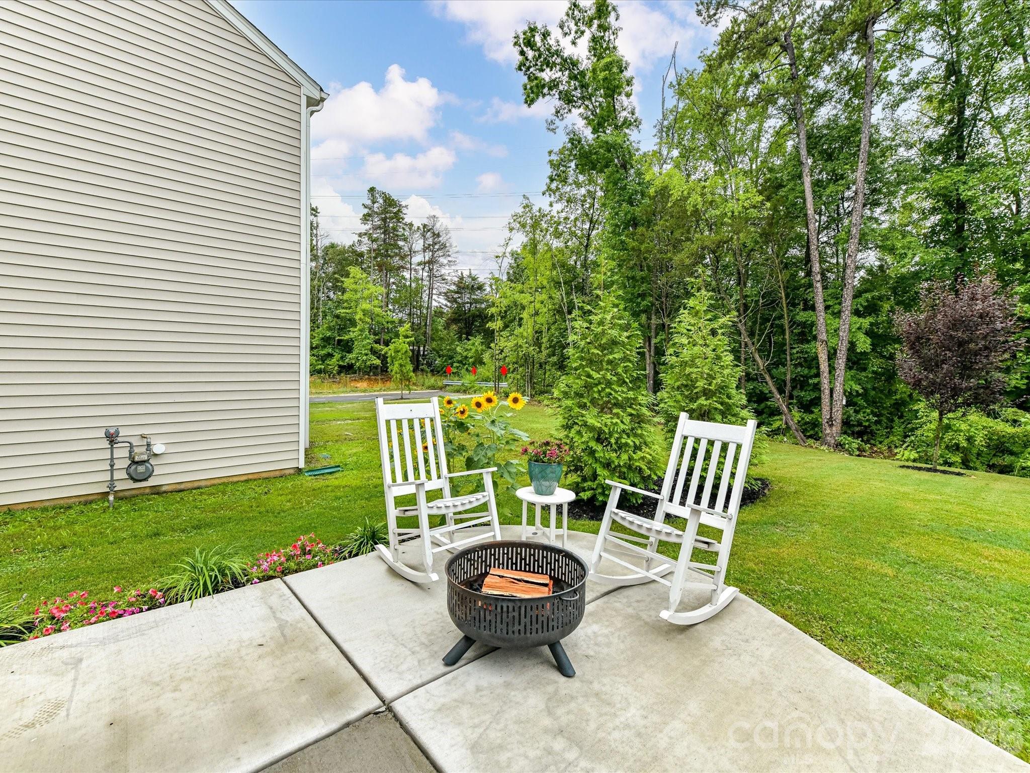 Sutton Farms - Residential