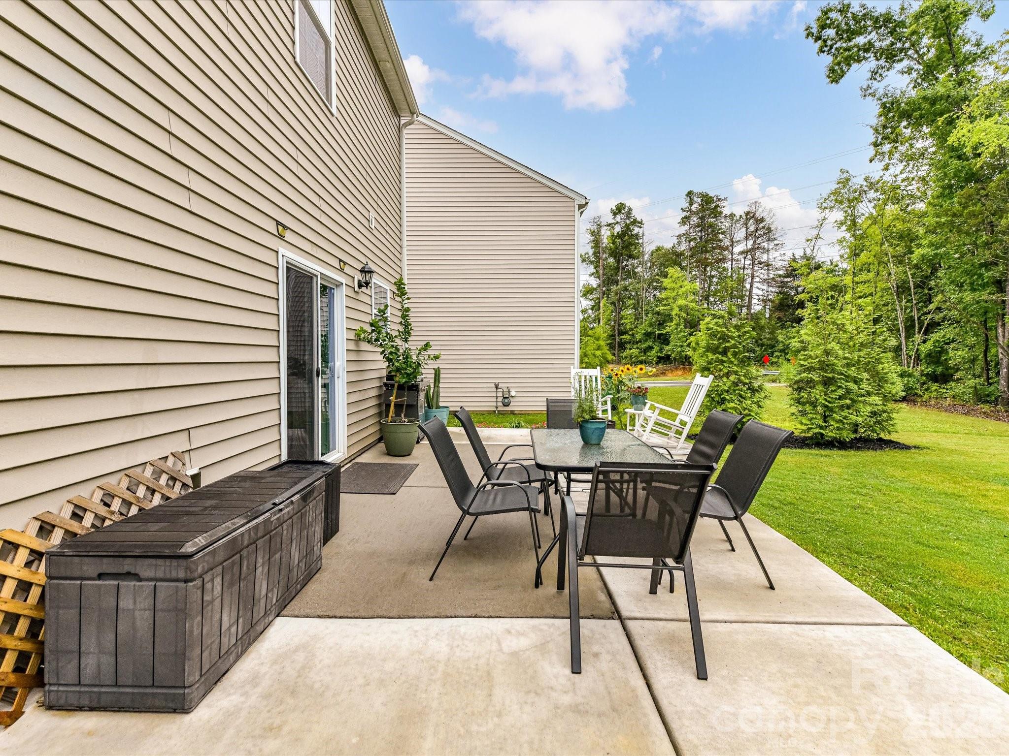 Sutton Farms - Residential