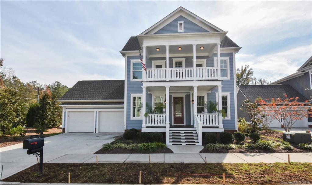This Wendover by Saussy Burbank is on a private cul-de-sac street and is loaded with features.  It has dual oversized & covered front porches, hardwoods throughout the main floor, formal living & dining rooms, gourmet kitchen, gas range/oven, granite countertops and island, recessed lighting, stainless appliances, 42" cabinets, custom lighting and fans, screened porch overlooking private yard, oversized owner's suite, & more! All this in Baxter Village, Fort Mill's Premier Community! A Must See!