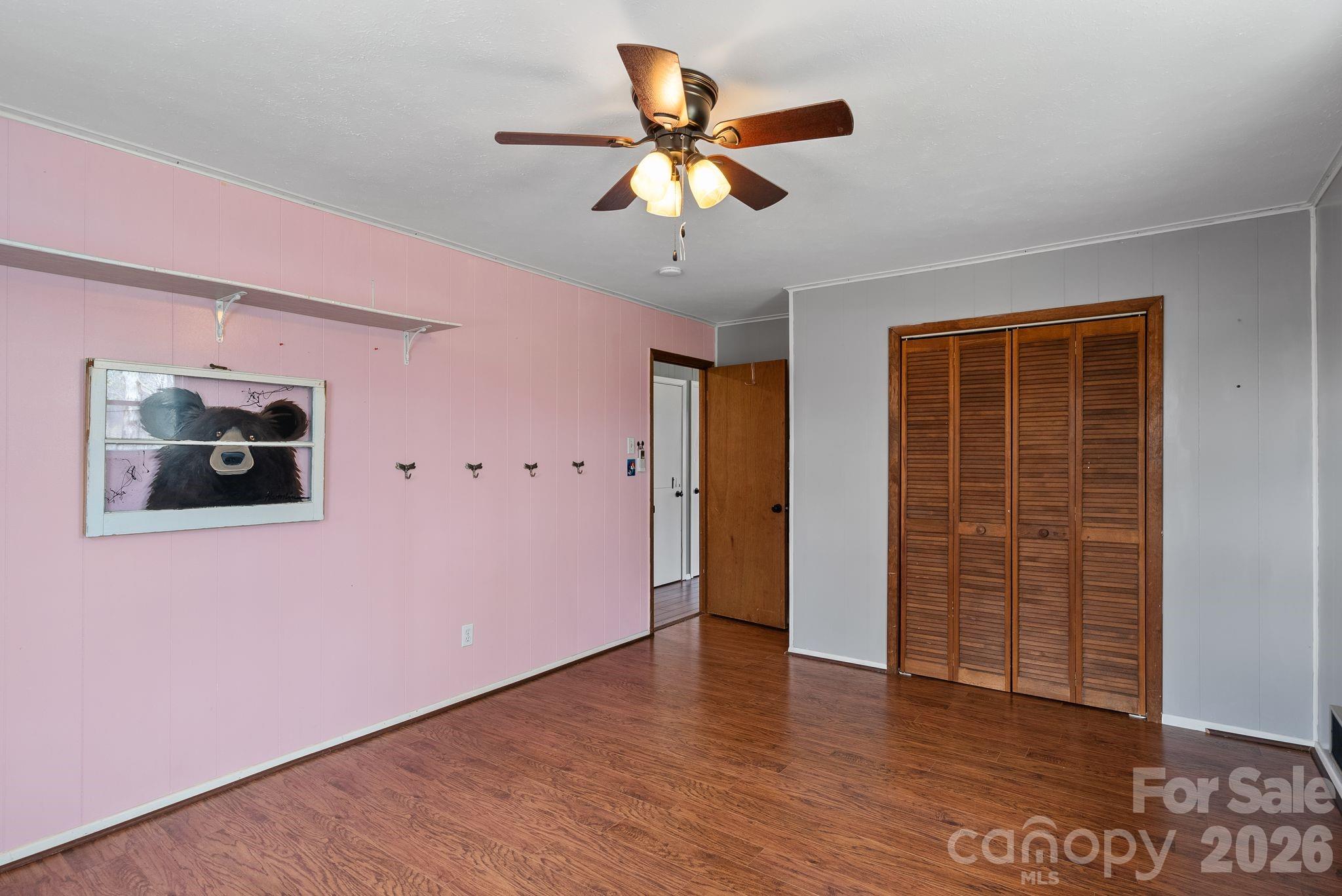 Line Runner Ridge - Residential