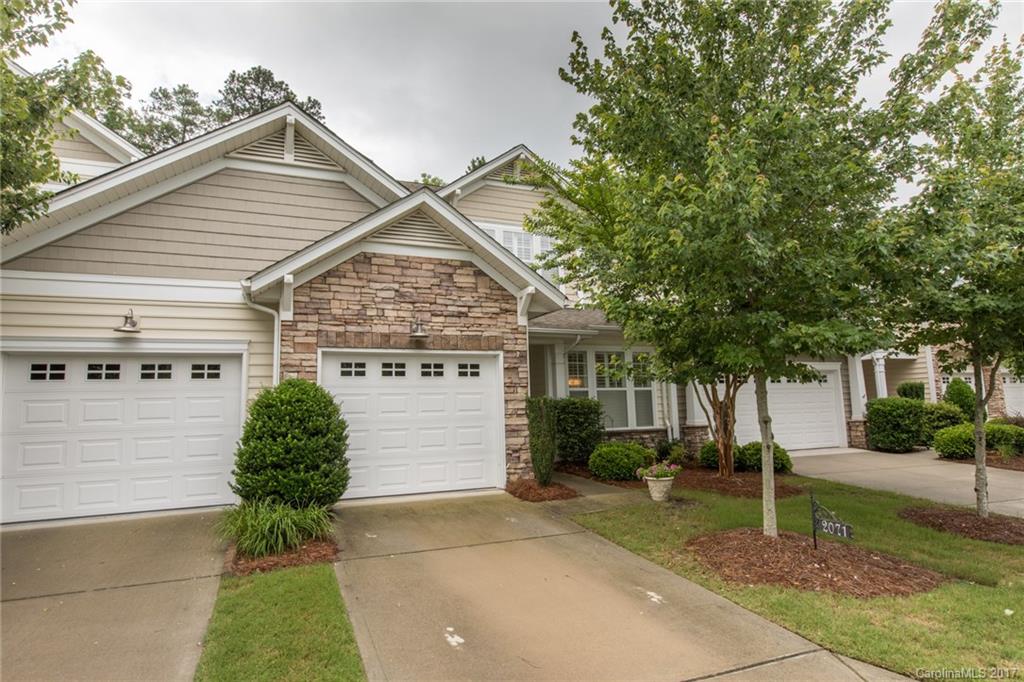 Lake Shore On Lake Wylie - Residential