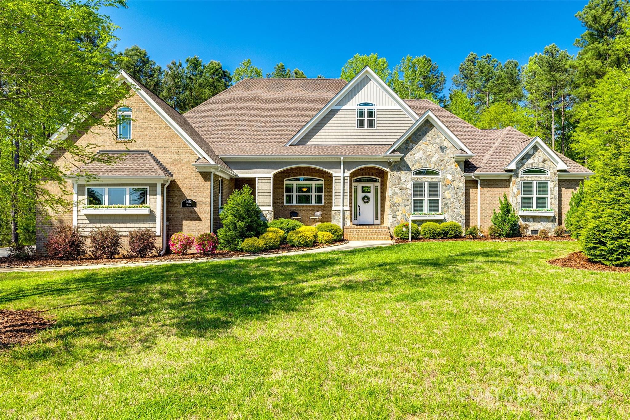 Henrys Glen - Residential