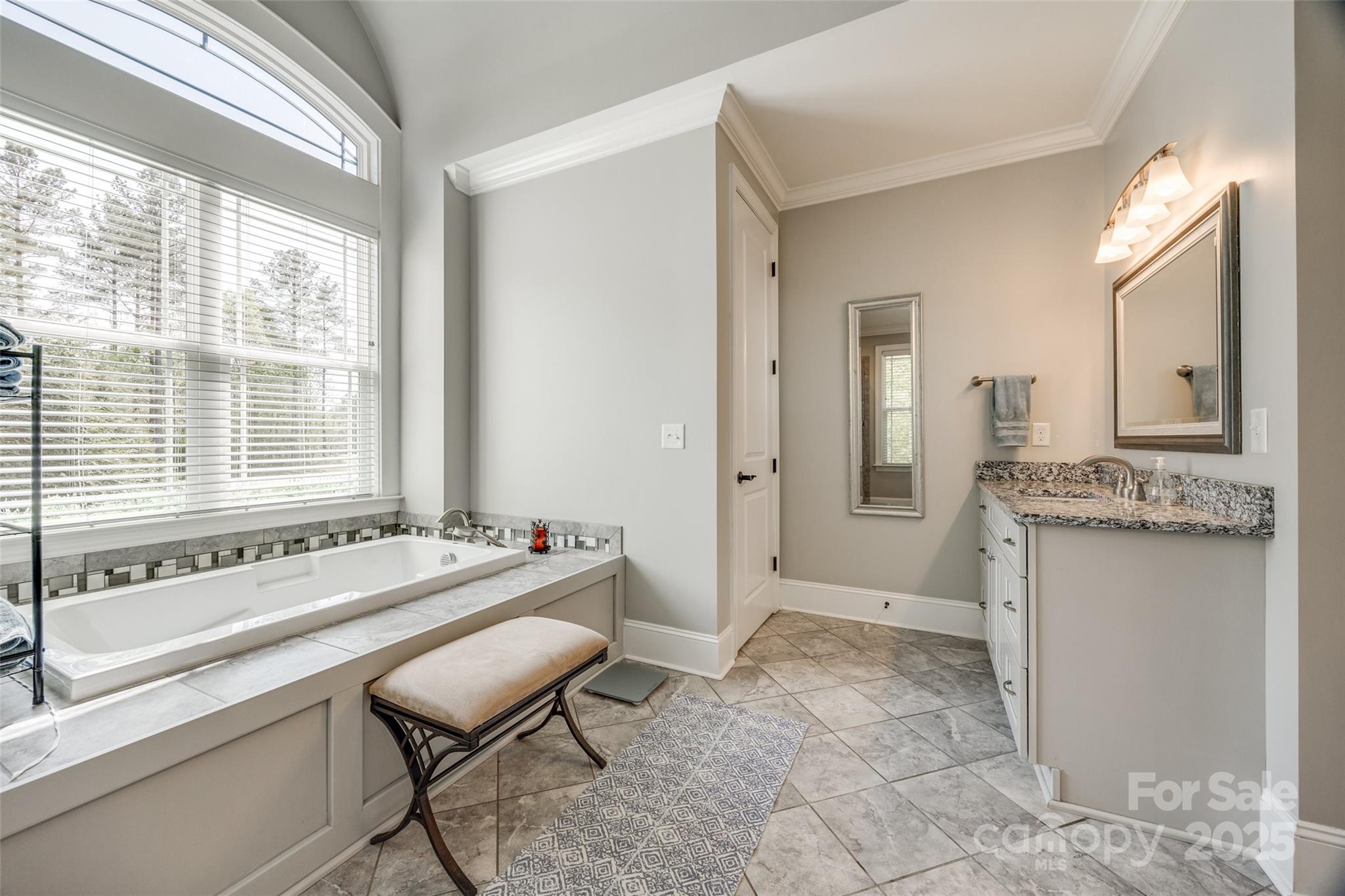 Henrys Glen - Residential