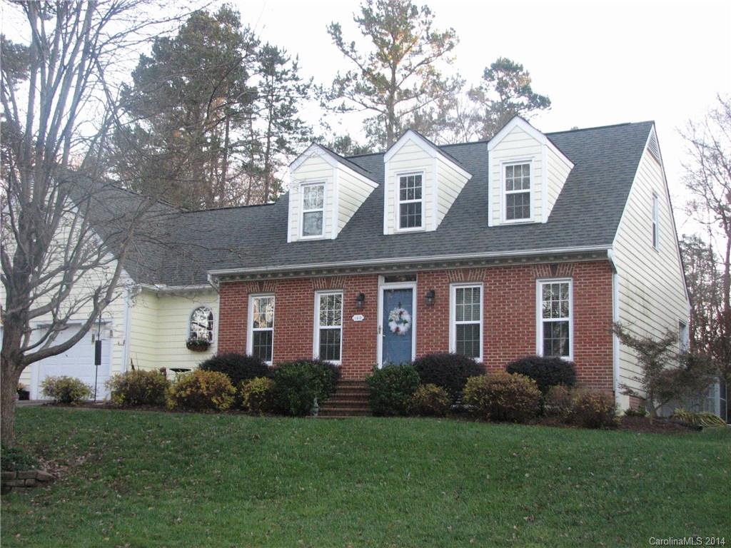 GREAT HOME IN LOVELY DOWNTOWN NEIGHBORHOOD.  Large kitchen with new granite and glass tile backsplash, extra large great room, MASTER SUITE ON MAIN LEVEL with renovated bath with travertine tile,garden tub and shower.  Beautiful tiered lawn with Charleston Garden plus garden shed and storage/shop building.  OUTSIDE COMPLETE NEW PAINT ...just completed.  Great proximity to mall, I85, hospital and Historic Downtown Concord.  You do not want to miss this one!
