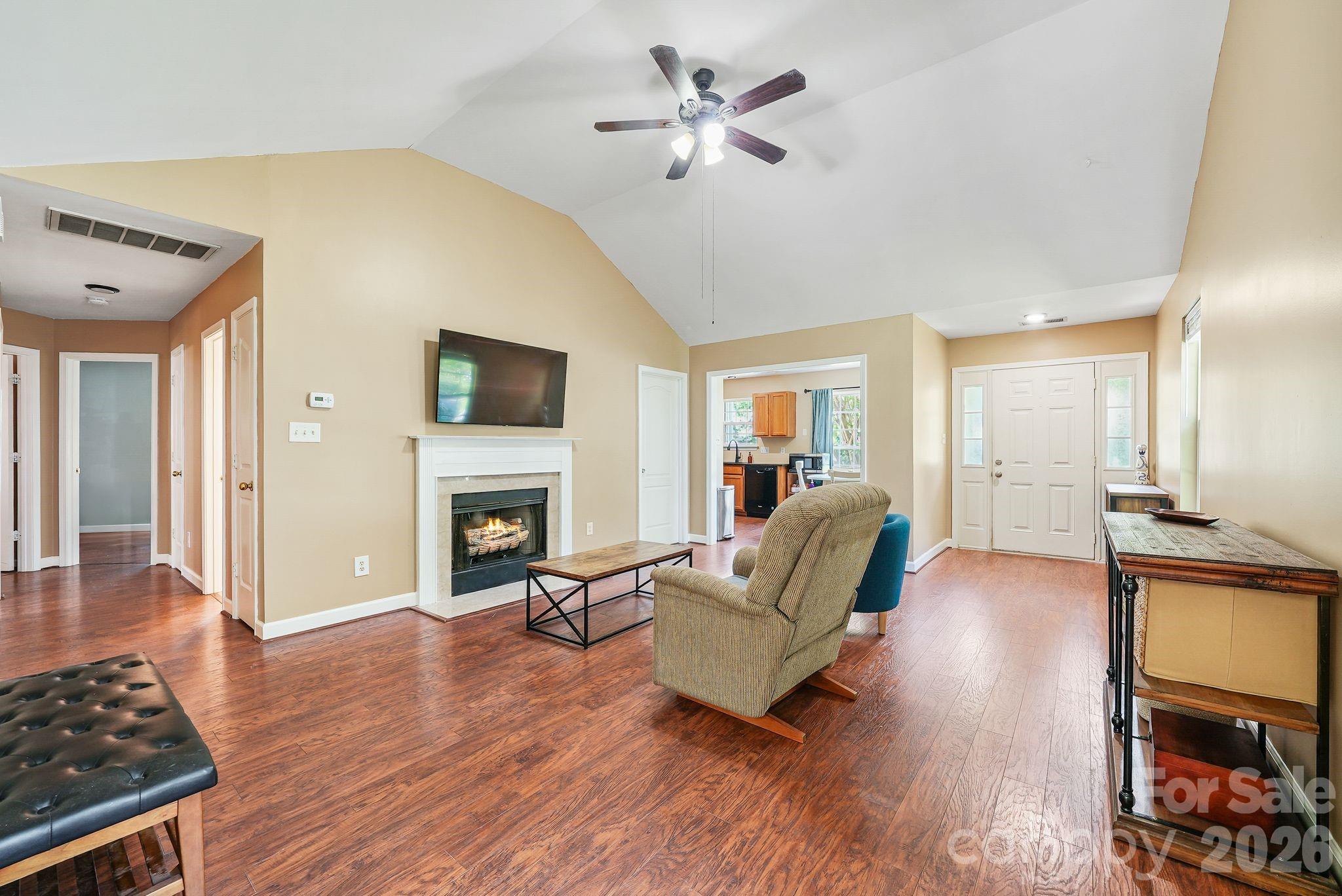 Steelcroft Place - Residential