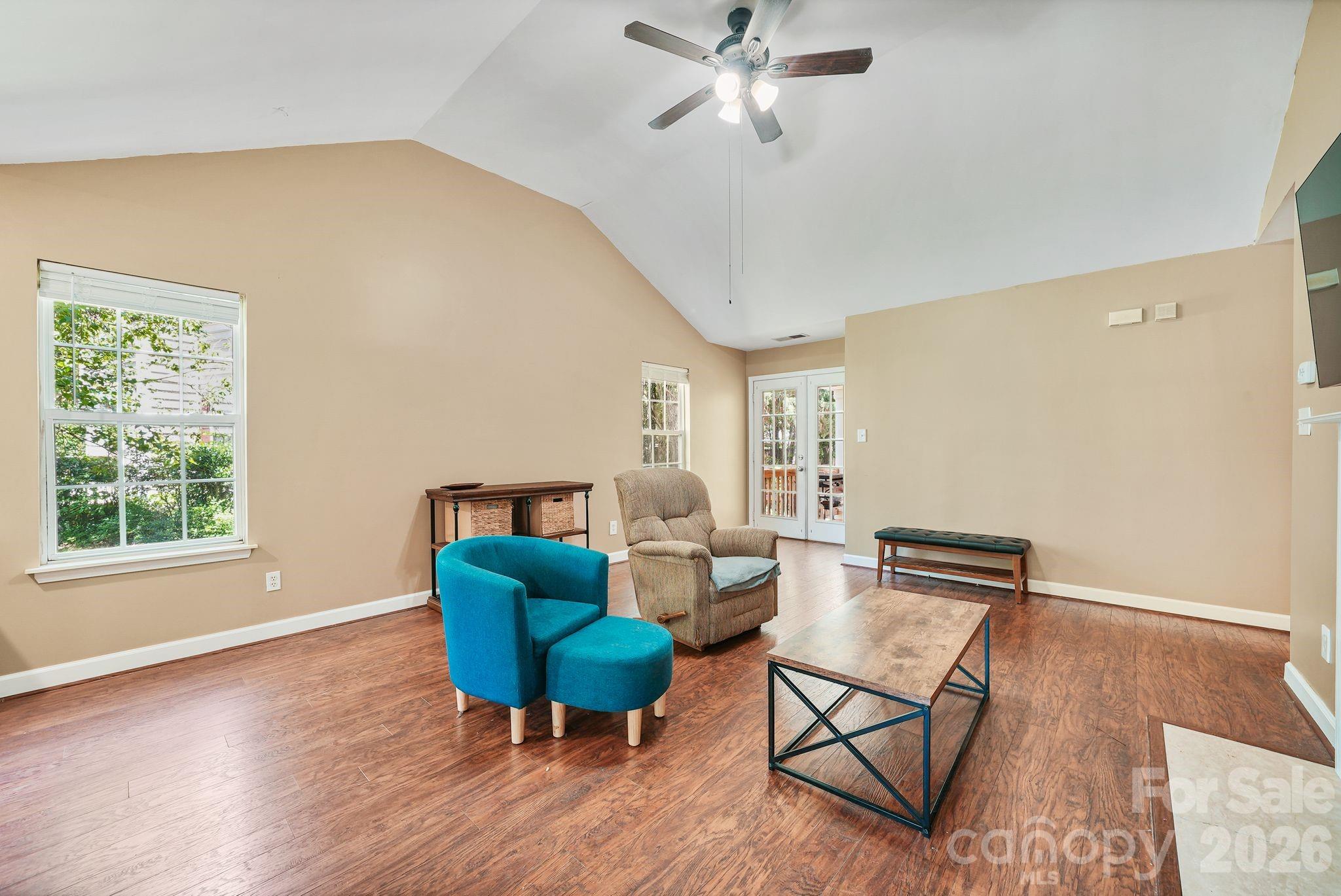 Steelcroft Place - Residential