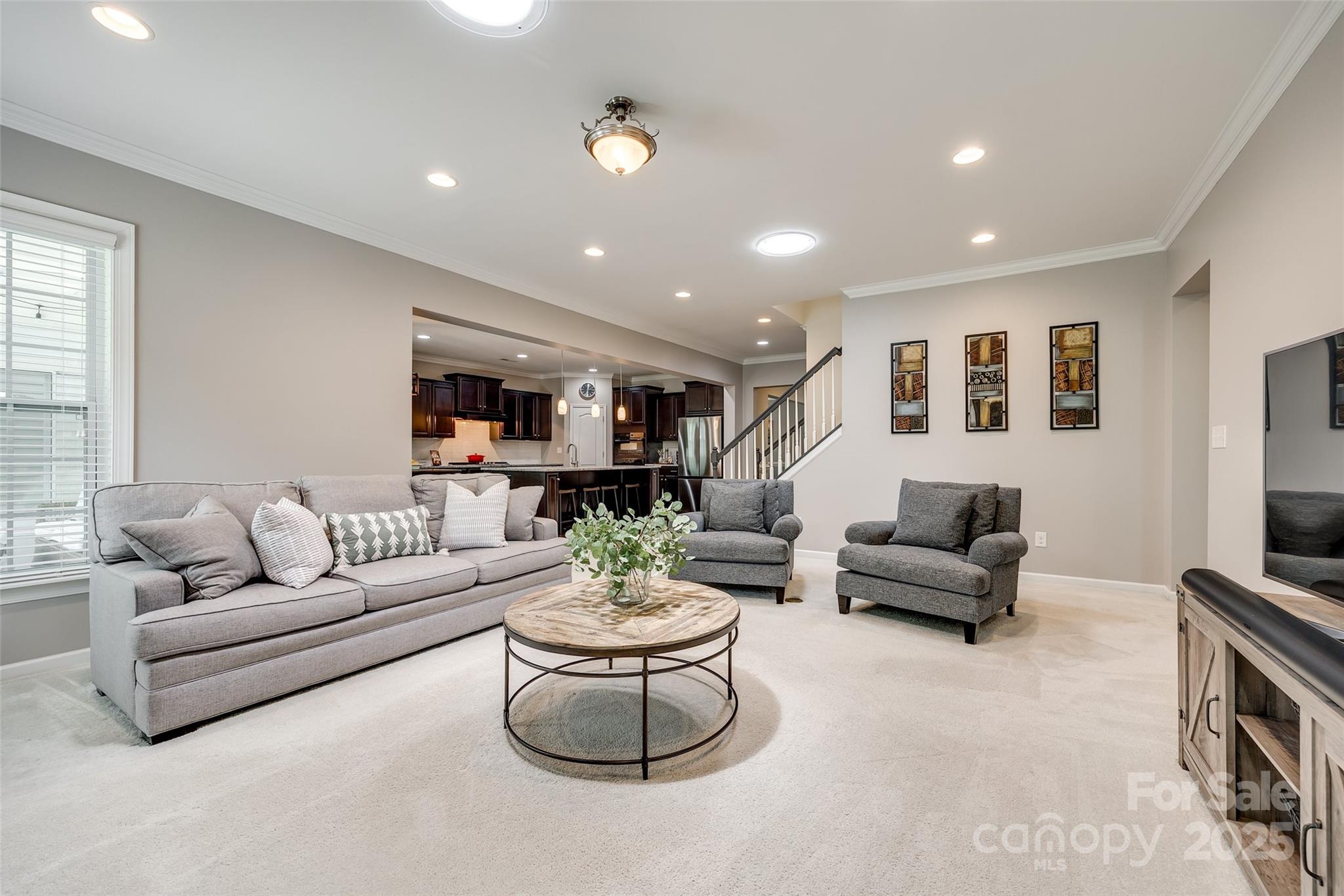 Hawks Creek - Residential