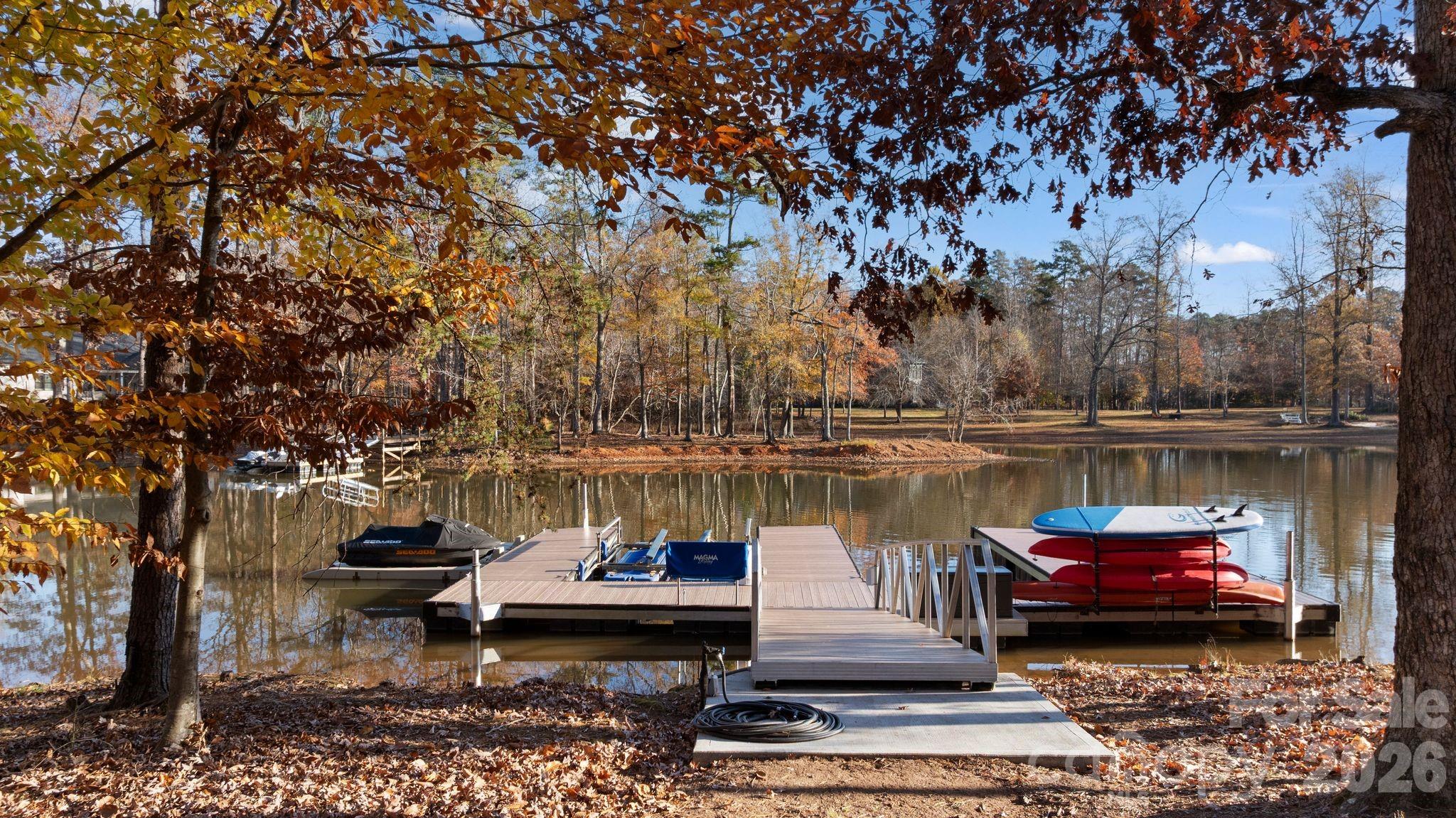 Yachtsmans Point - Residential