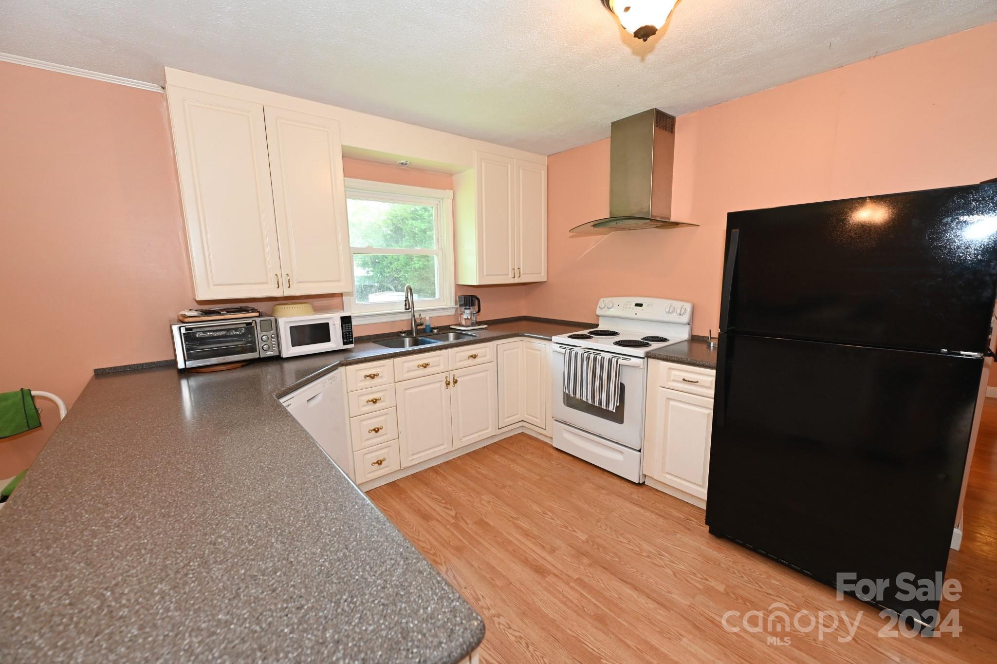 Hillsdale - Residential